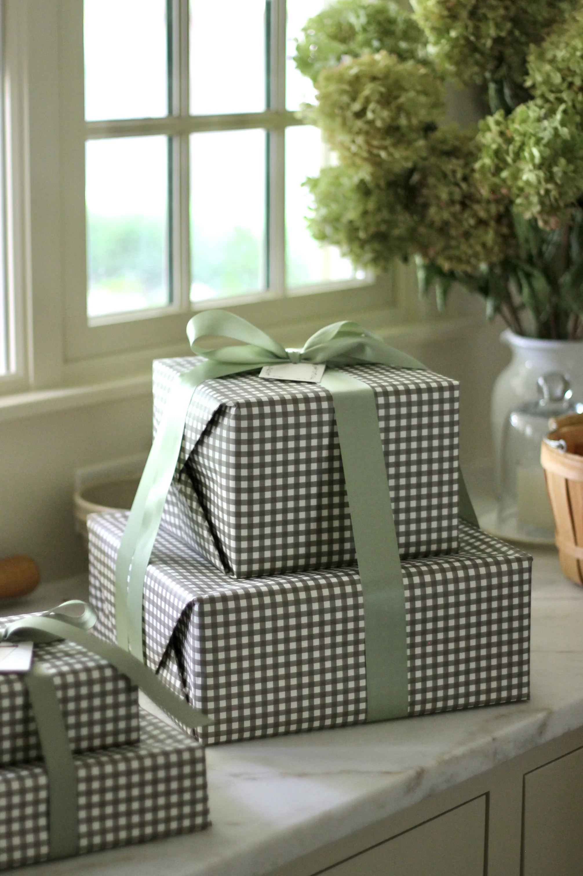 "Henry" Chocolate Gingham Wrapping Paper | JSH Home Essentials