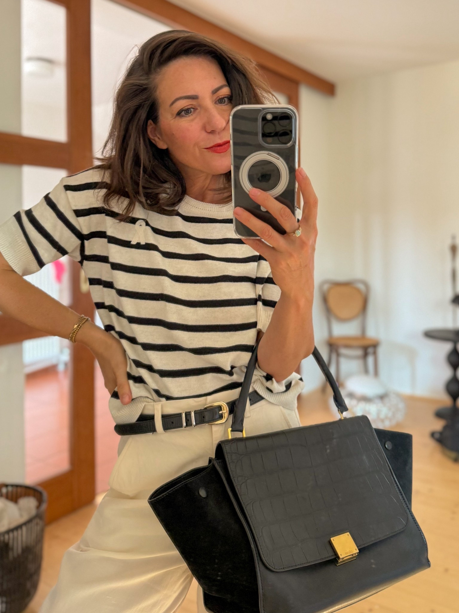 Classic, timeless and sustainable fashion outfit.

Striped knit tip and pants: Armedangels
Belt: Sézane
Bag: Vintage Céline




#LTKstyletip #LTKautumn #LTKeurope