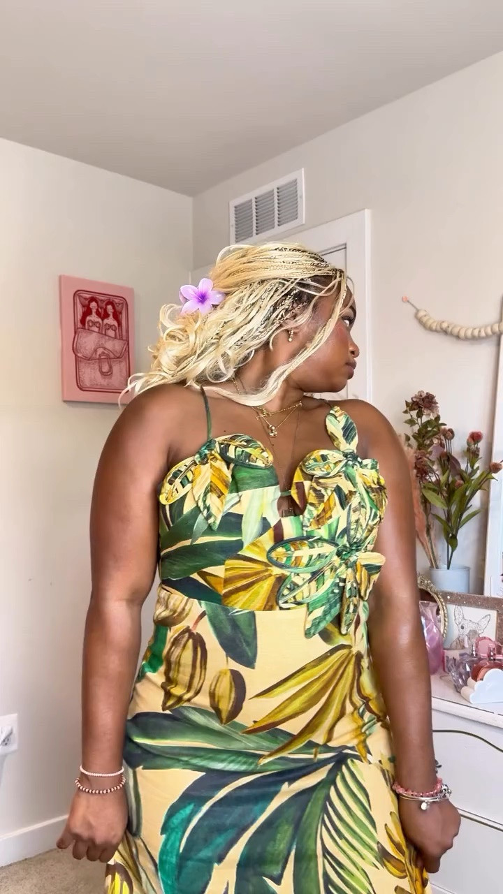 What to wear for summer! For the girls that are on the go constantly you need a new outfit every weekend!
@armoire.style 
#armoirerentalclothing #rentalclothing #armoireclothing

Code: JAZVAUGHN gets you up to 60% off and 2 free items vacation outfits, pickleball dress, athleisure outfit, vacation dresses, 2026 rental clothing websites, rental clothing women

#LTKootd #LTKActive #LTKSeasonal