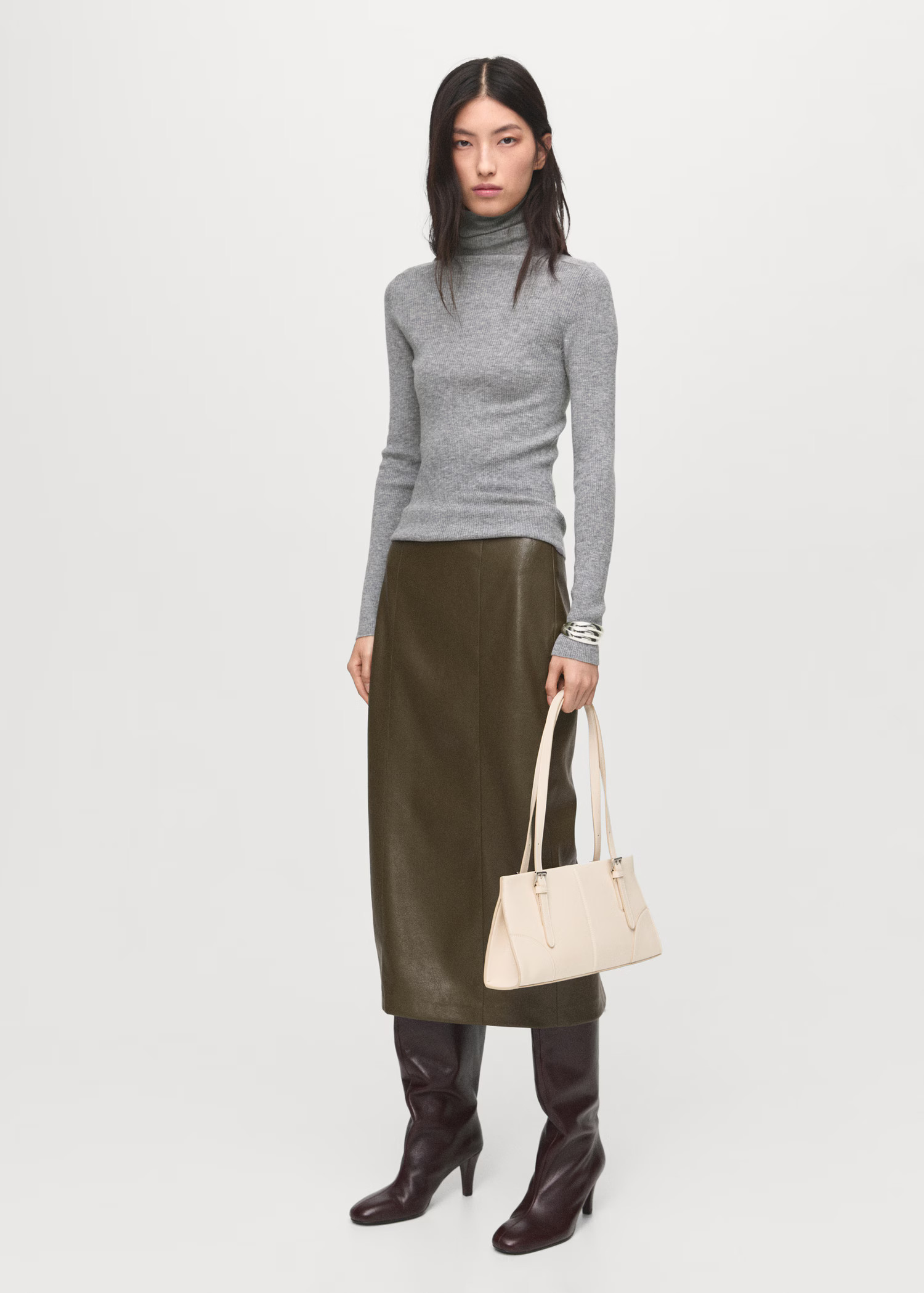 Turtleneck wool sweater | MANGO (UK)