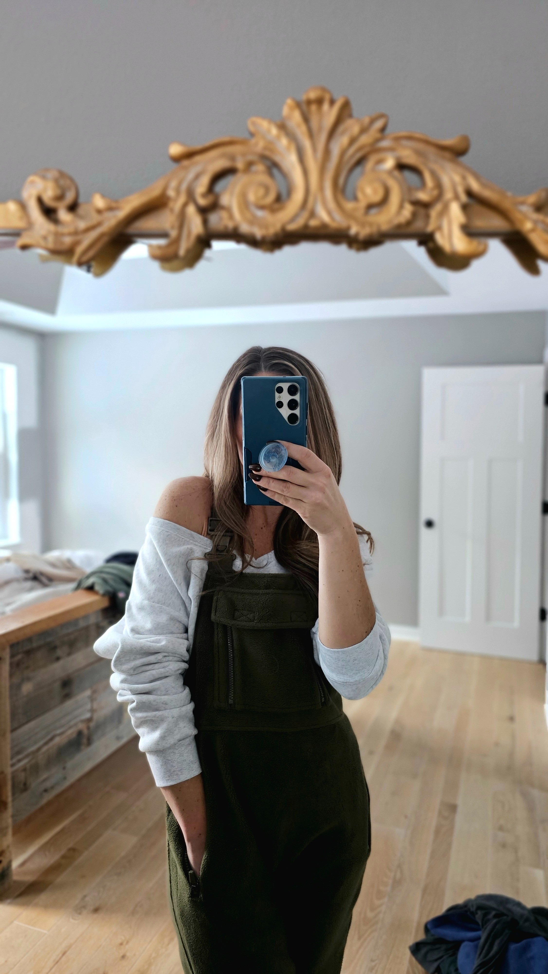 I've had these for years and still reach for them all.the.time. wearing a medium ✨️

#LTKootd #LTKdayinmylife #LTKmomlife