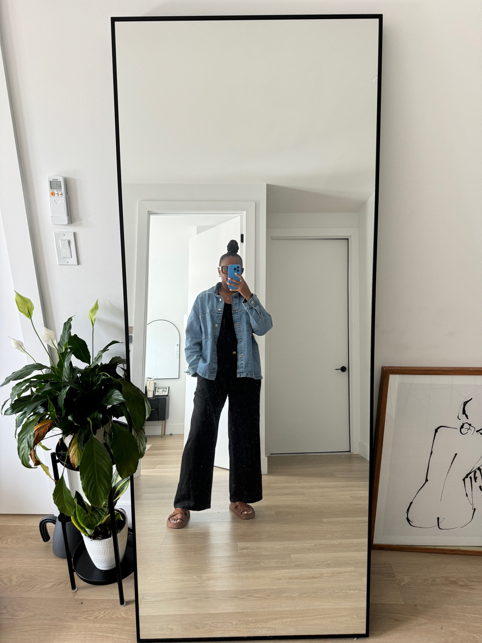 Wide leg trouser with a Jean jacket is perfect for church, errands or a coffee date. Spring essentials! 

#LTKSeasonal #LTKWorkwear #LTKFindsUnder100