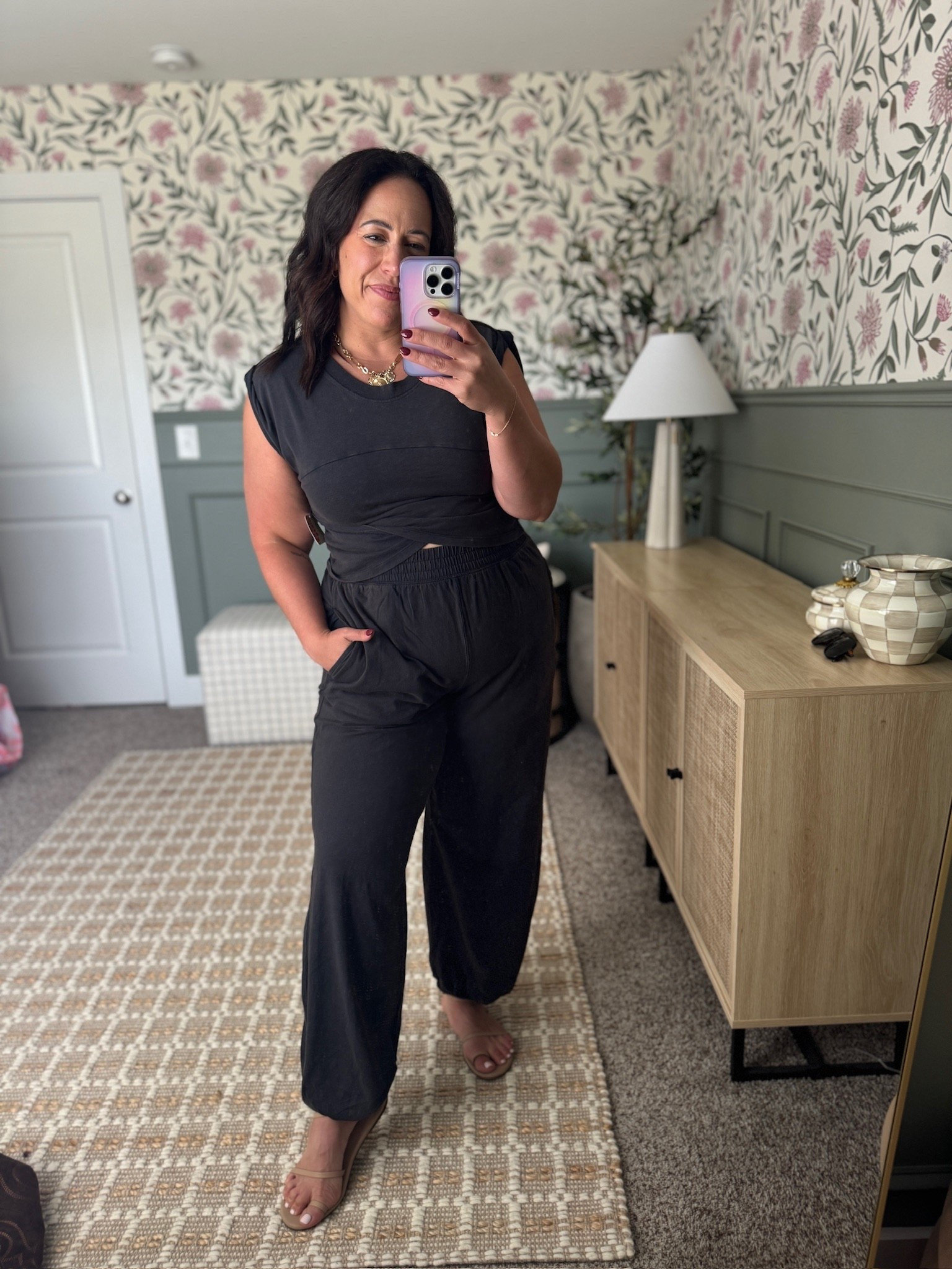 Free People Haul 〰️ midsize approved ✔️ Side Large! ✨ free people activewear, free people finds, fp activewear, fp haul, free people outfits, fo movement, free people movement 

#FPMovement #MidsizeStyle #SoftTummyThickThighs #TryOnHaul #OOTDinspo

#LTKMidsize #LTKActive #LTKStyleTip