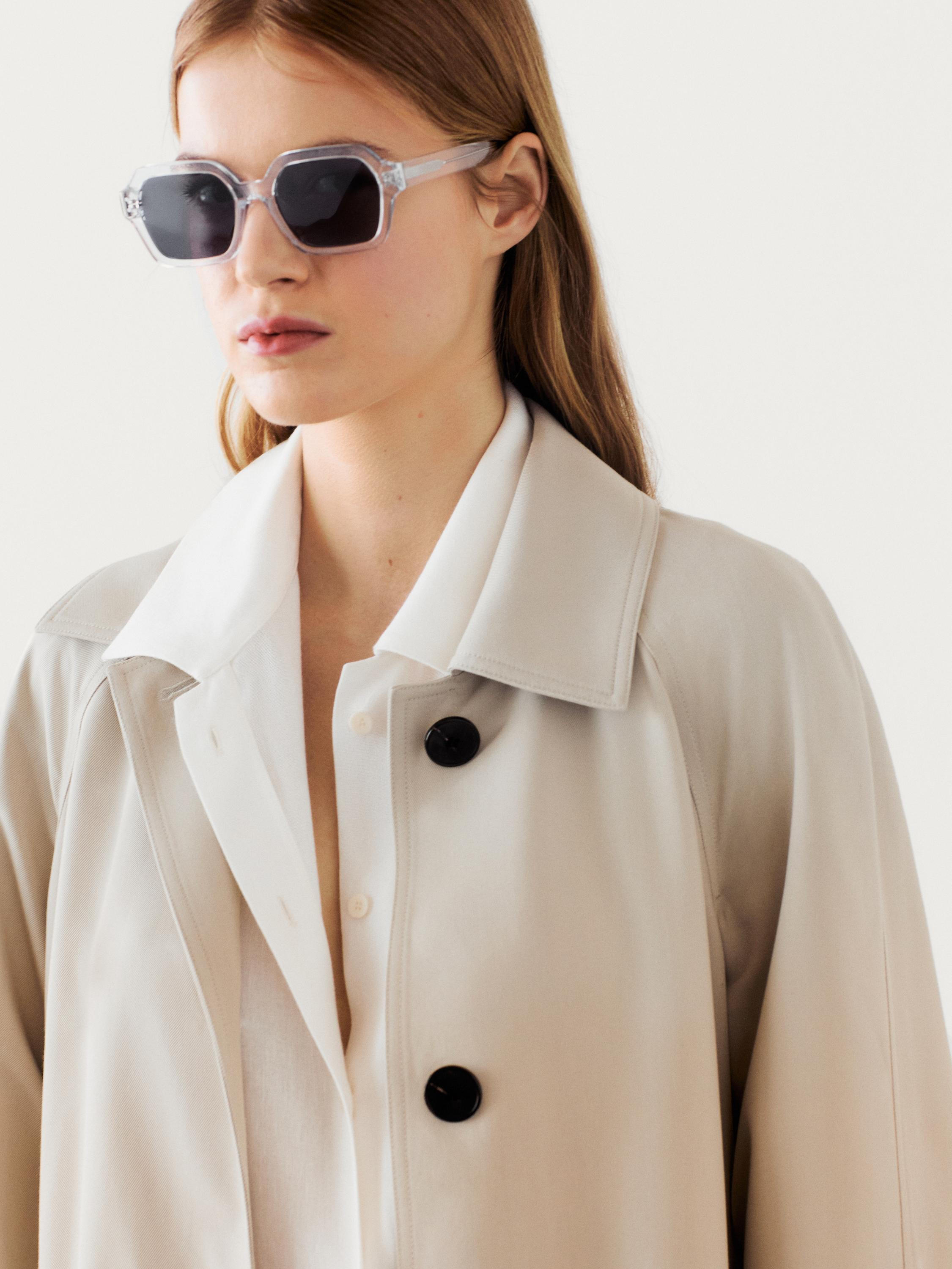 Long flowing trench coat with belt detail | Massimo Dutti UK
