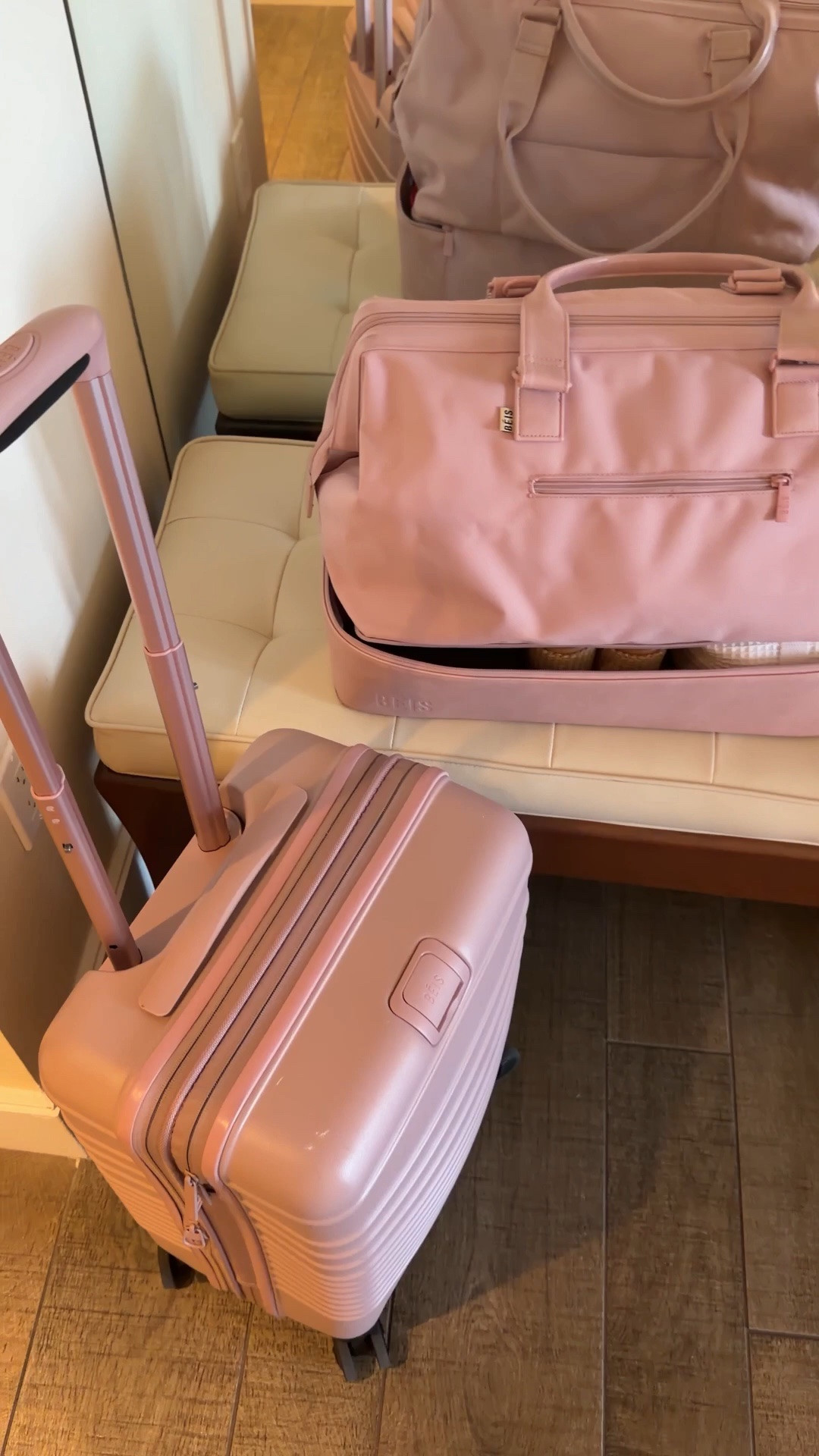 Best luggage!!

#LTKHome #LTKvlog
