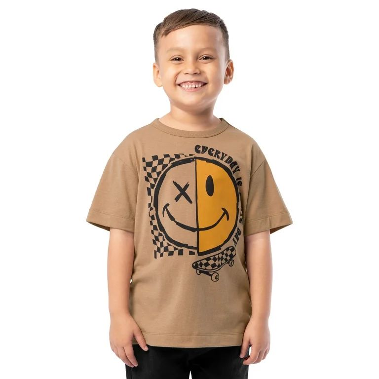 Wonder Nation Boys Short Sleeve Elevated Graphic T-Shirt, Sizes 4-18 & Husky - Walmart.com | Walmart (US)