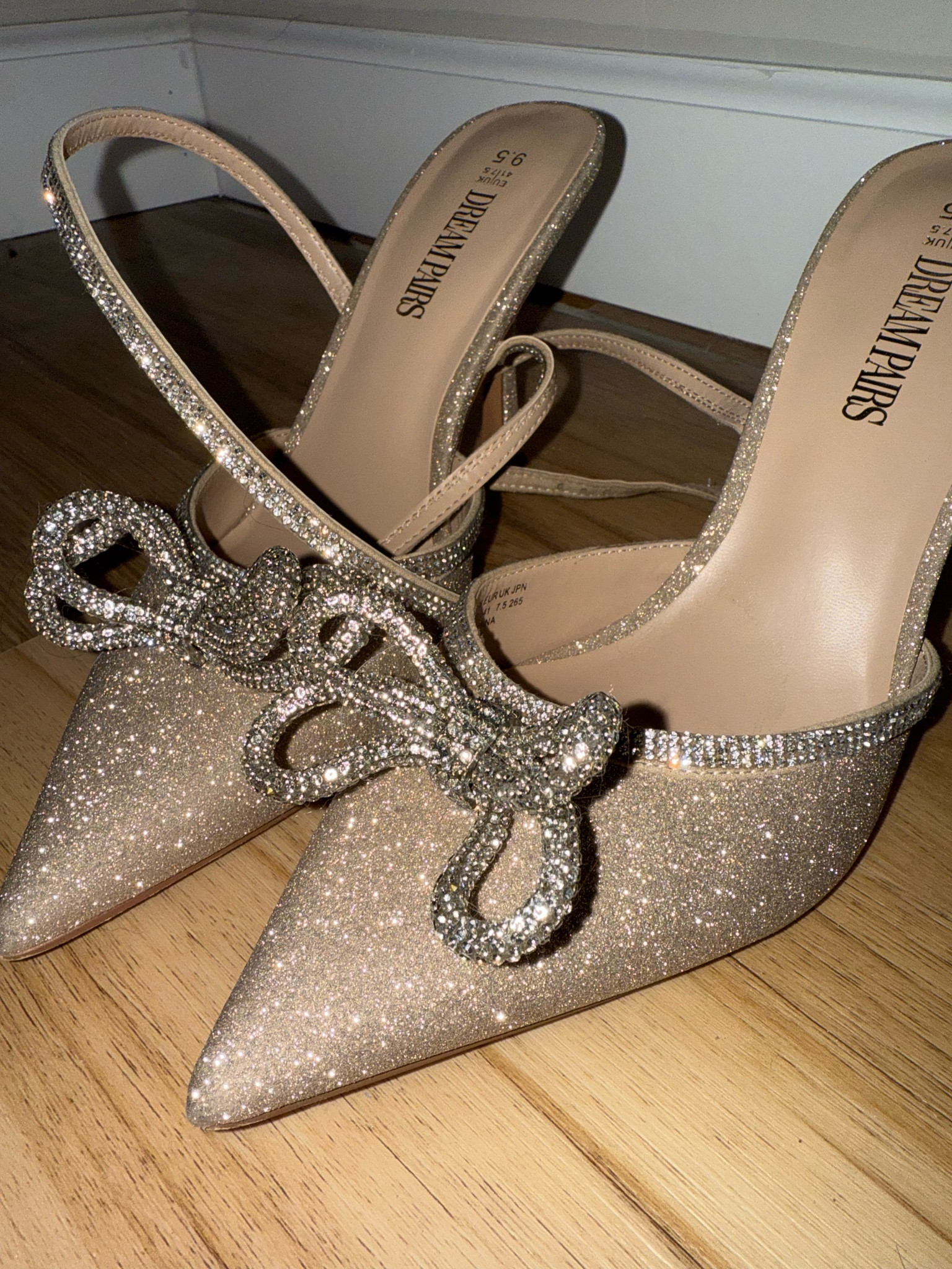 The dreamiest Amazon heels

#LTKHoliday #LTKFindsUnder50 #LTKShoeCrush
