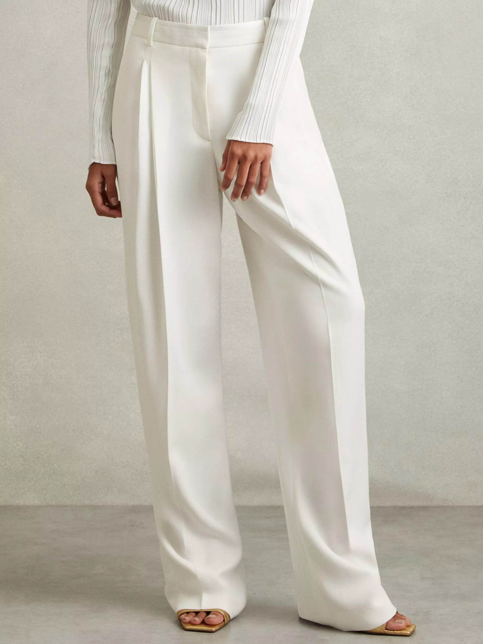 Reiss Petite Lydia Wide Leg Tailored Trousers | John Lewis (UK)