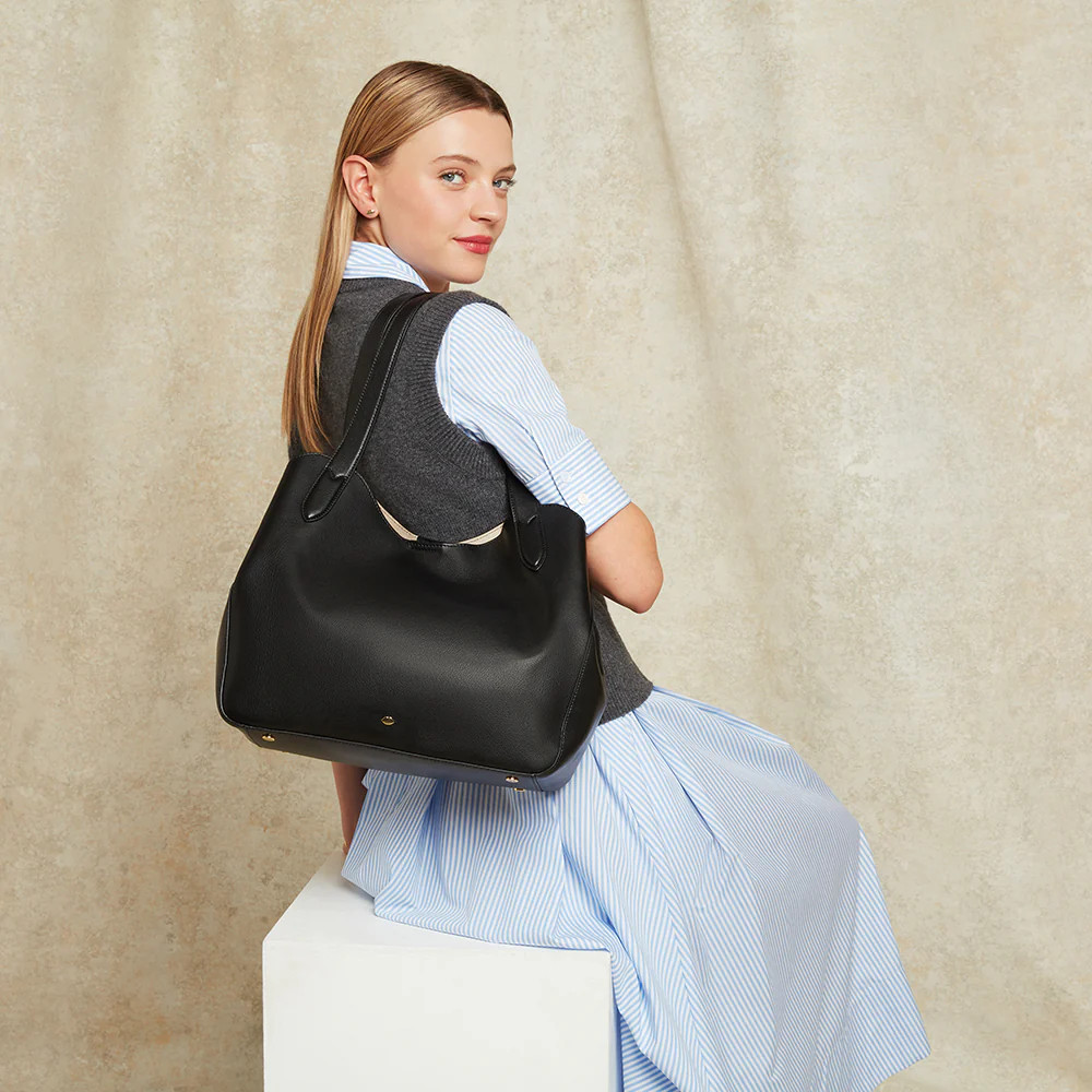 BLACK LEATHER JORDAN SHOULDER BAG | Lulu Guinness (UK)