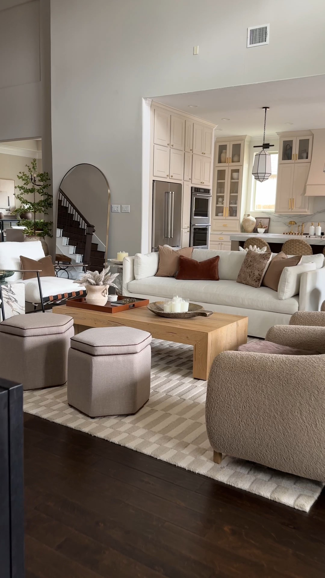 This Target home decor haul is giving high-end on a budget 🤍 From neutral ottomans to pottery-barn-inspired vases and anthro-style candles, this new launch is a must-see. Everything is linked on LTK for easy shopping.


#LTKFindsUnder100 #LTKSeasonal #LTKHome