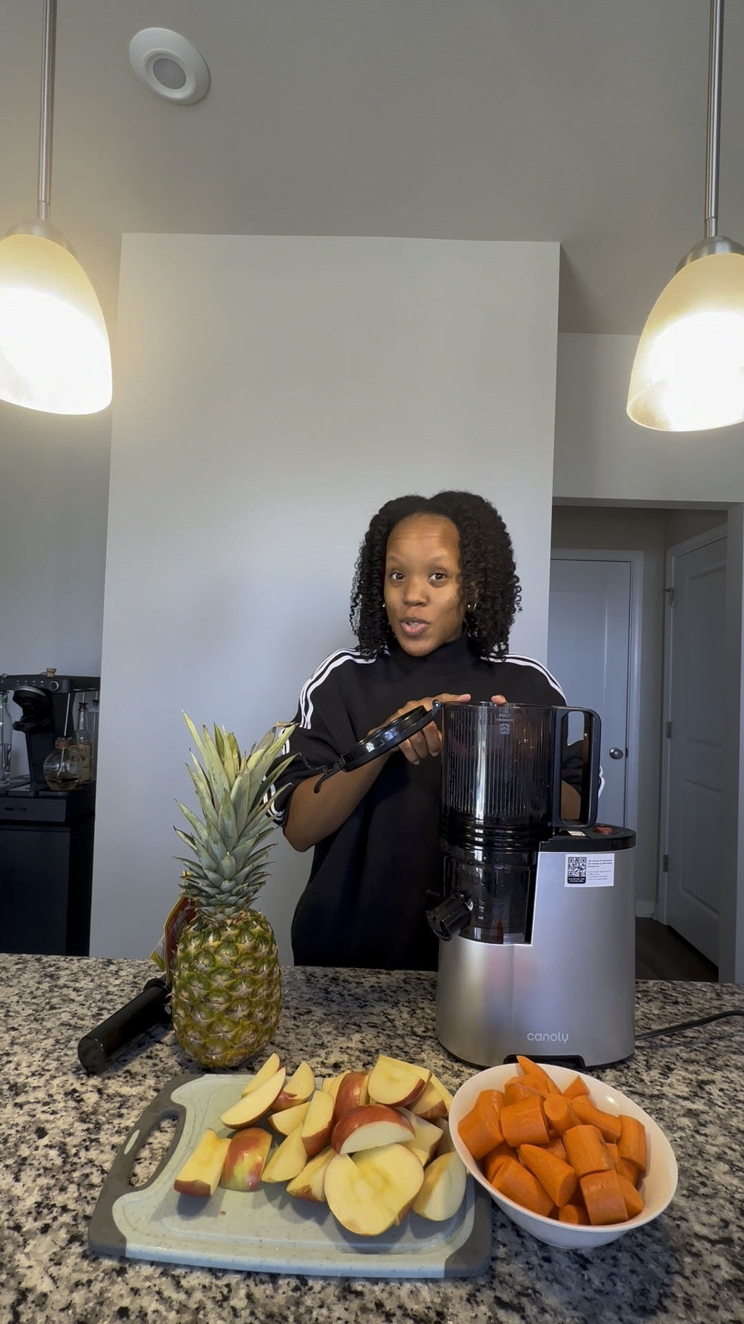 Make a fresh juice with me 🍎🥕🍍🥰

#LTKsalealert #LTKhome