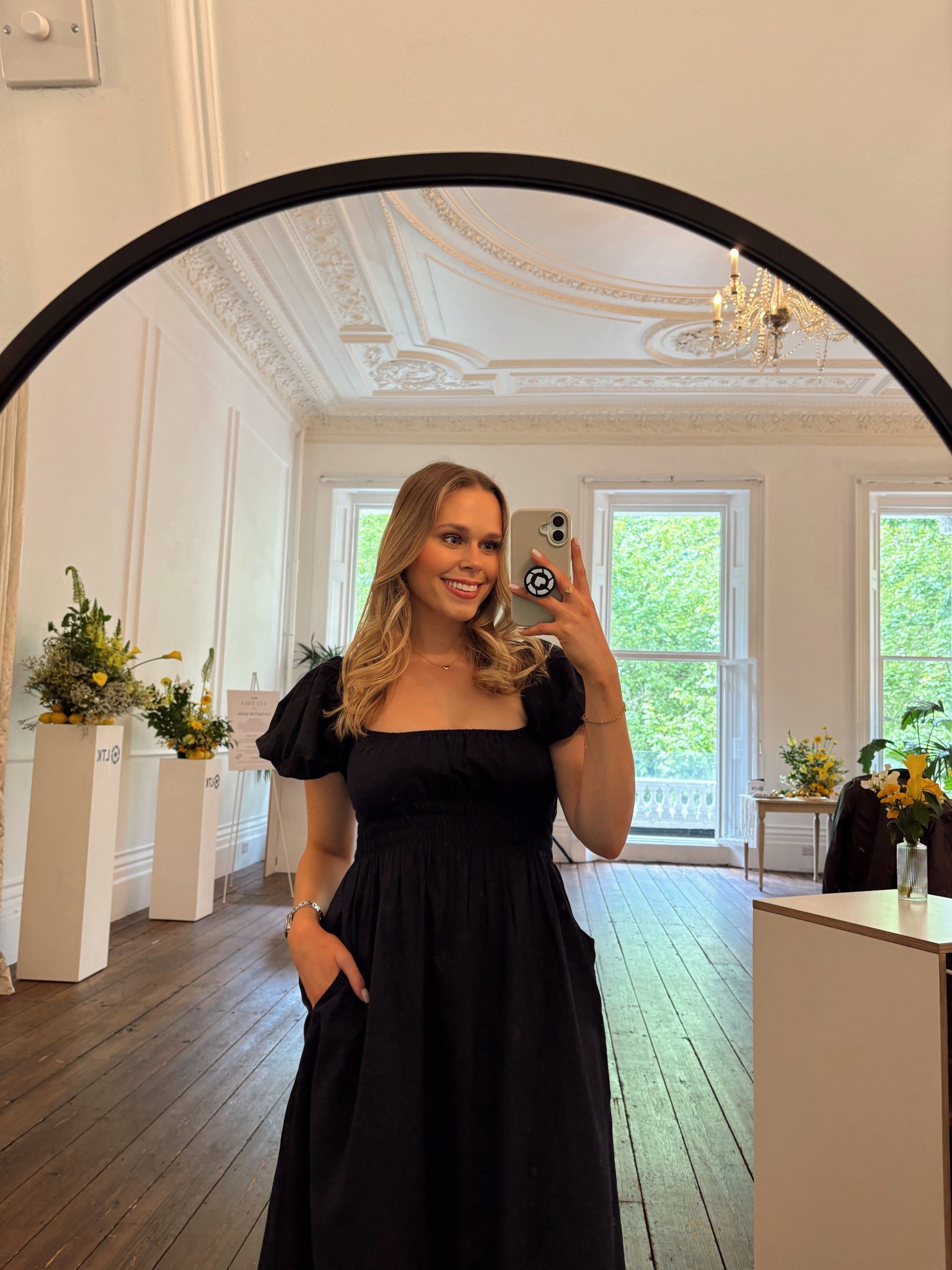 New favourite dress 🖤

Summer outfits, midi dress, maxi dress, summer dress, holiday outfits

#LTKdresses #LTKuk #LTKsummer