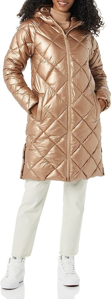 Amazon Essentials Women's Heavyweight Diamond Quilted Knee Length Puffer Coat | Amazon (US)
