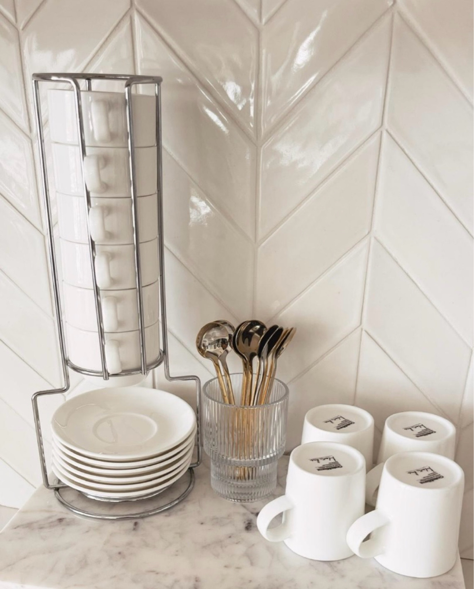 Amazon coffee corner refresh 🤍☕️🤍 #refresh #cyberweek #cybermonday

#LTKSaleAlert #LTKHome #LTKCyberWeek