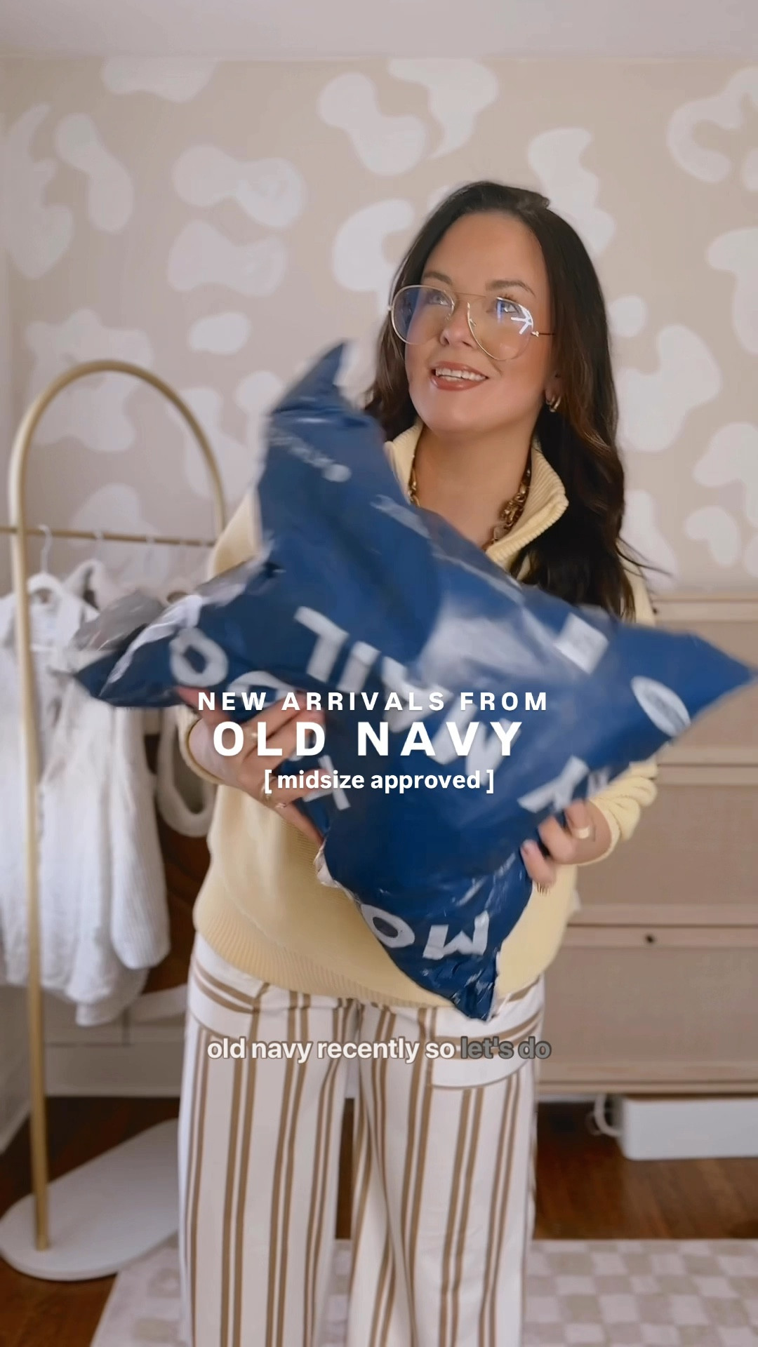 OLD NAVY HAUL!! Wearing a large in all pieces!! 

#LTKWatchNow #LTKSaleAlert #LTKMidsize