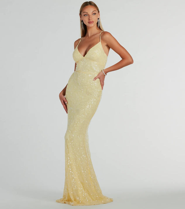 Bethanie Formal Sequin V-Neck Mermaid Dress | Windsor Stores