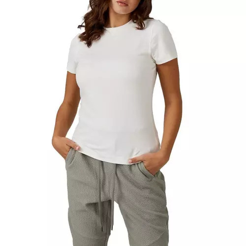 Women's 7 Diamonds Core T-Shirt | Scheels Sports