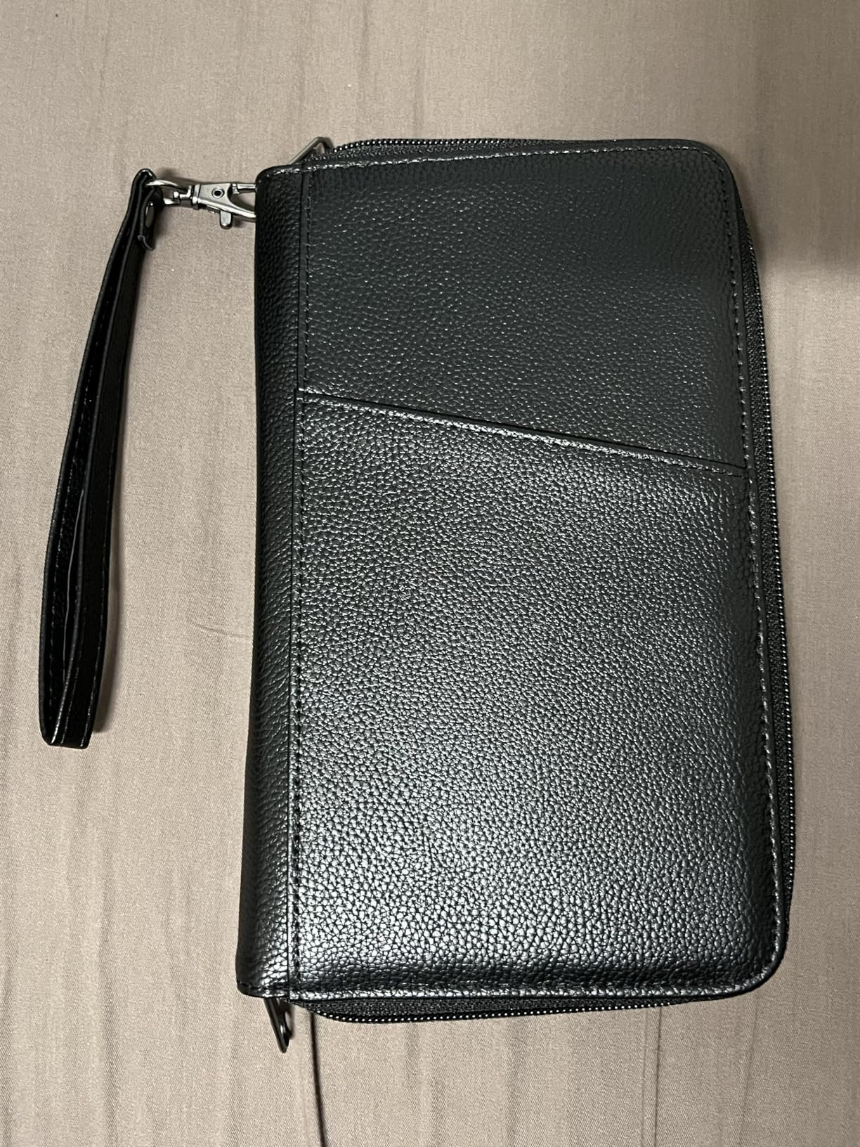 Fintie Family Passport Holder Wallet, RFID Blocking Travel Document Organizer Clutch Bag Credit C... | Amazon (US)