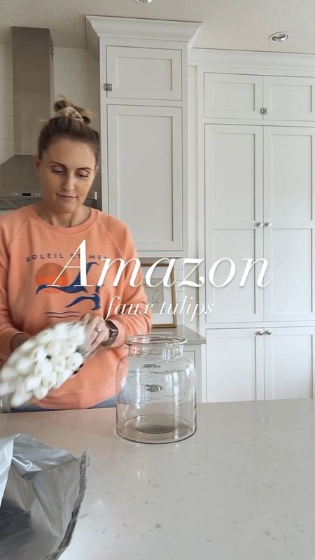 Amazon faux tulips!  They can even go in water!

Amazon home
Amazon finds
Home decor
Living Room Decor 
Kitchen decor
Faux flowers


#LTKsalealert #LTKSeasonal #LTKhome