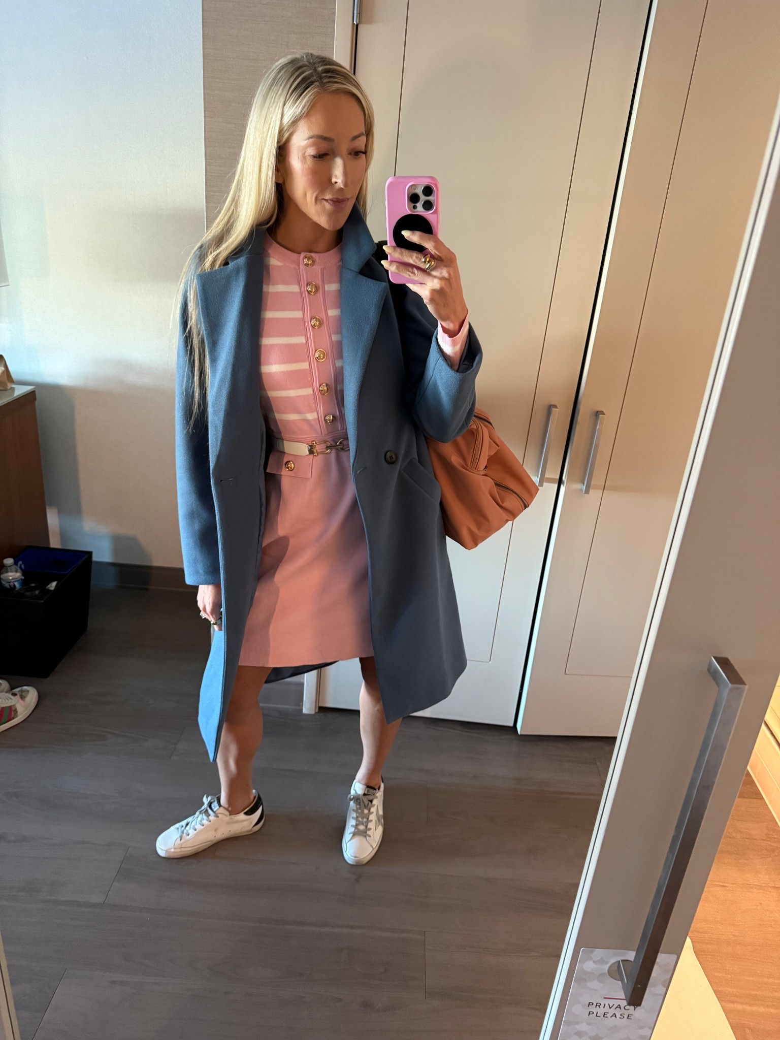 How is it coat weather in March?! Ark vs Tenn Game 2 outfit 