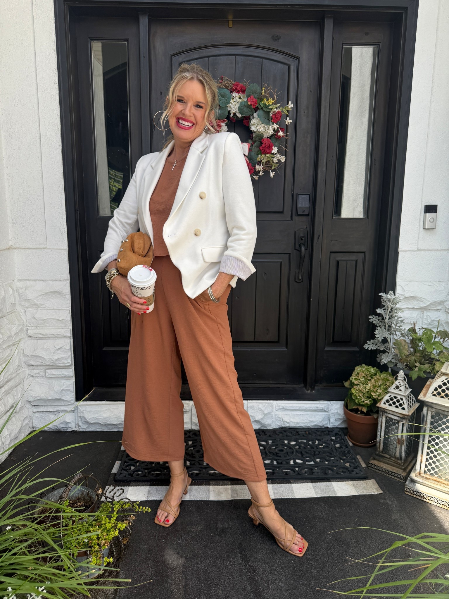 Outfit Inspo 

Amazon find -capri pant and tank set $19 for the set

Target find  studded suede clutch $30

Amazon find strappy kitten heel 

Gibsonlook double breasted blazer save 10% with code DARCY10

Silver large hoops by Jenny bird 

Sterling Silver cross necklace 


#LTKStyleTip #LTKOver40 #LTKFindsUnder50