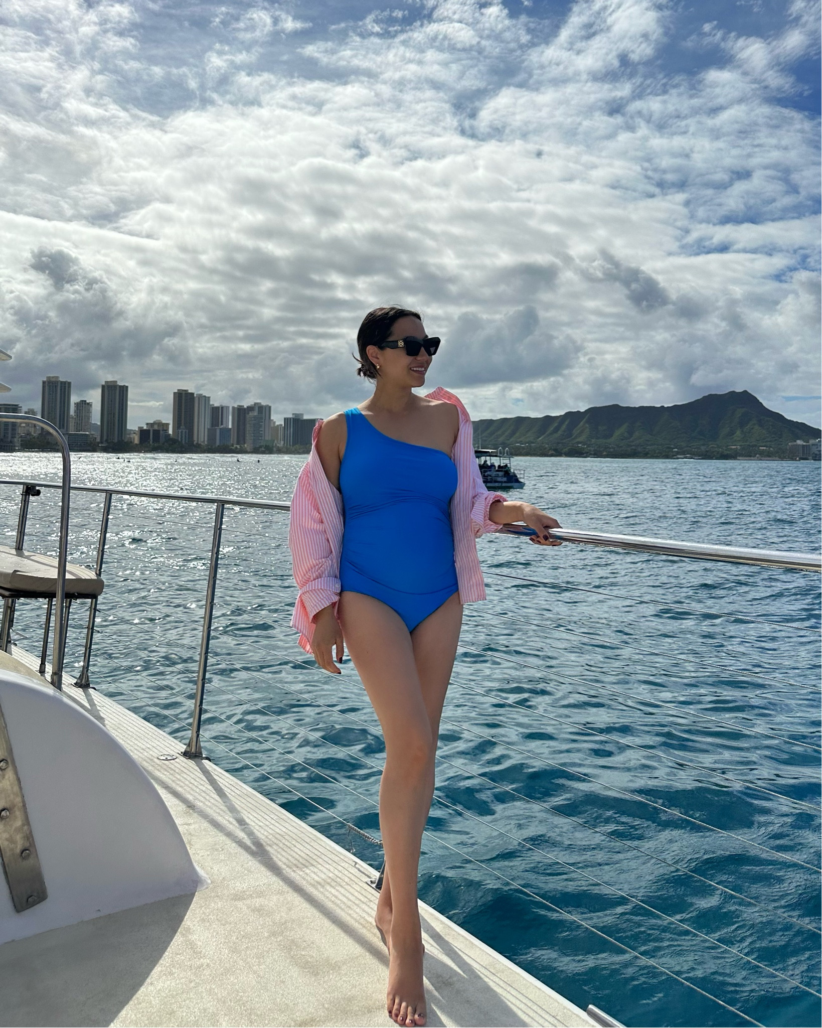 Hawaii snorkeling/boat day!

Jcrew one piece swimsuit sized up to 4th be bump-friendly  (27 weeks)
Cover up/button down small 

#LTKTravel #LTKBump #LTKSwim
