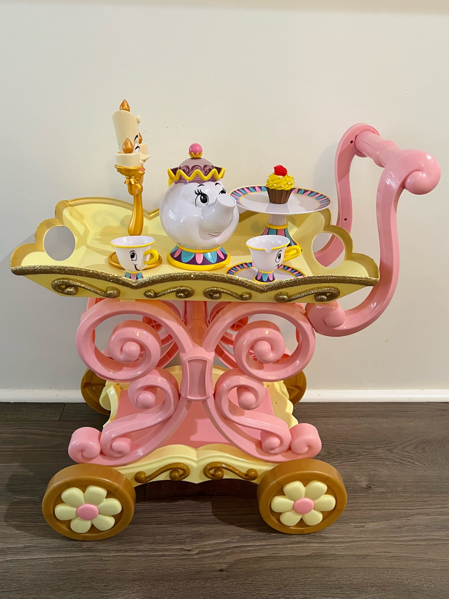 Beauty and the beast singing teapot cart 💜
disney toys/ disney finds/ baby girl tea set/ first birthday gift/ one year old/ baby push toys/ baby girl gift guide

#LTKbaby #LTKunder50 #LTKkids