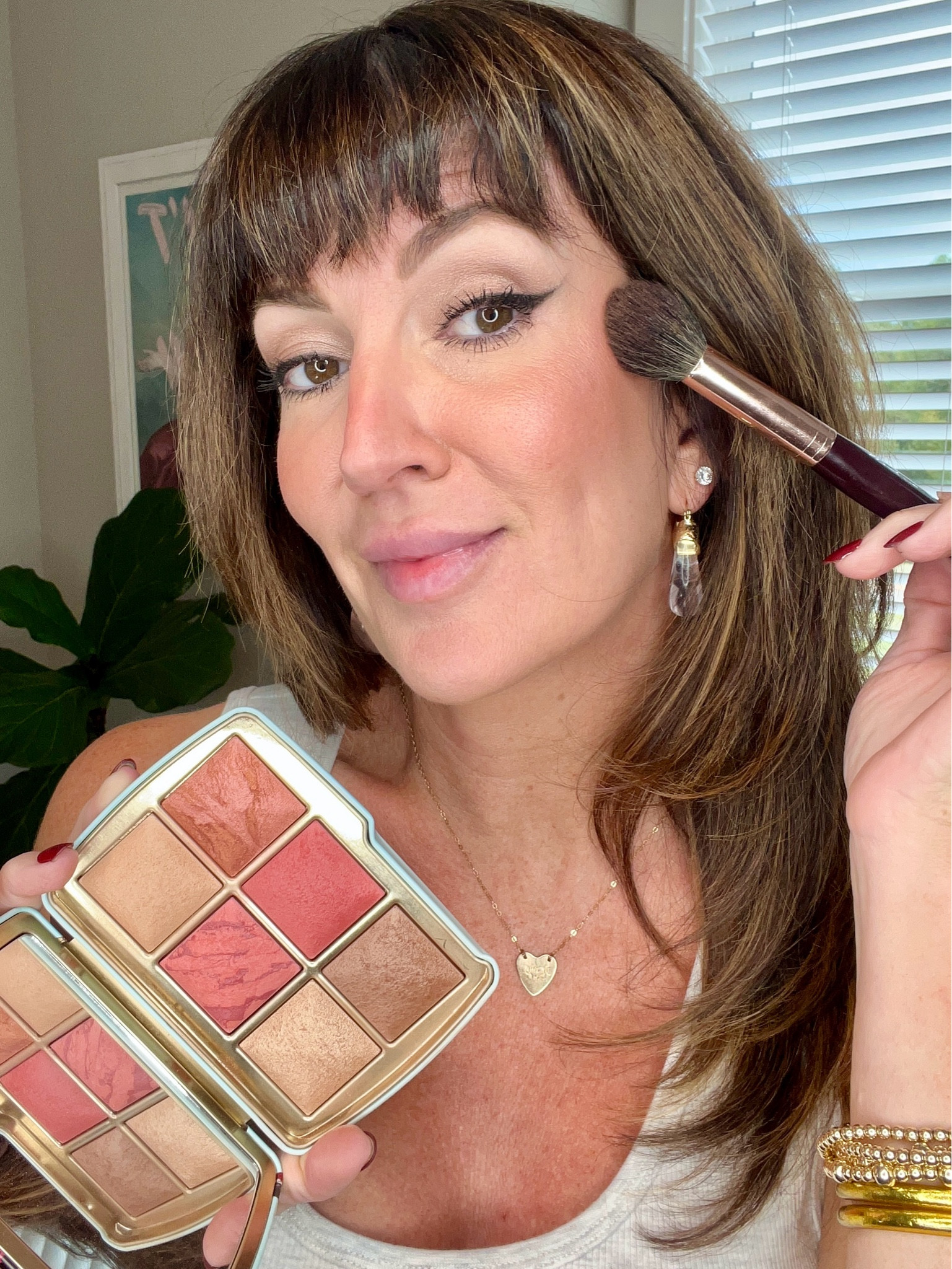 🎁 Holiday Limited Edition Hourglass Ambient Light palettes 🎨 are BACK!! I’m holding mine from last year and def want to add one of the newbies to my collection! 

#LTKFindsUnder100 #LTKBeauty #LTKSeasonal