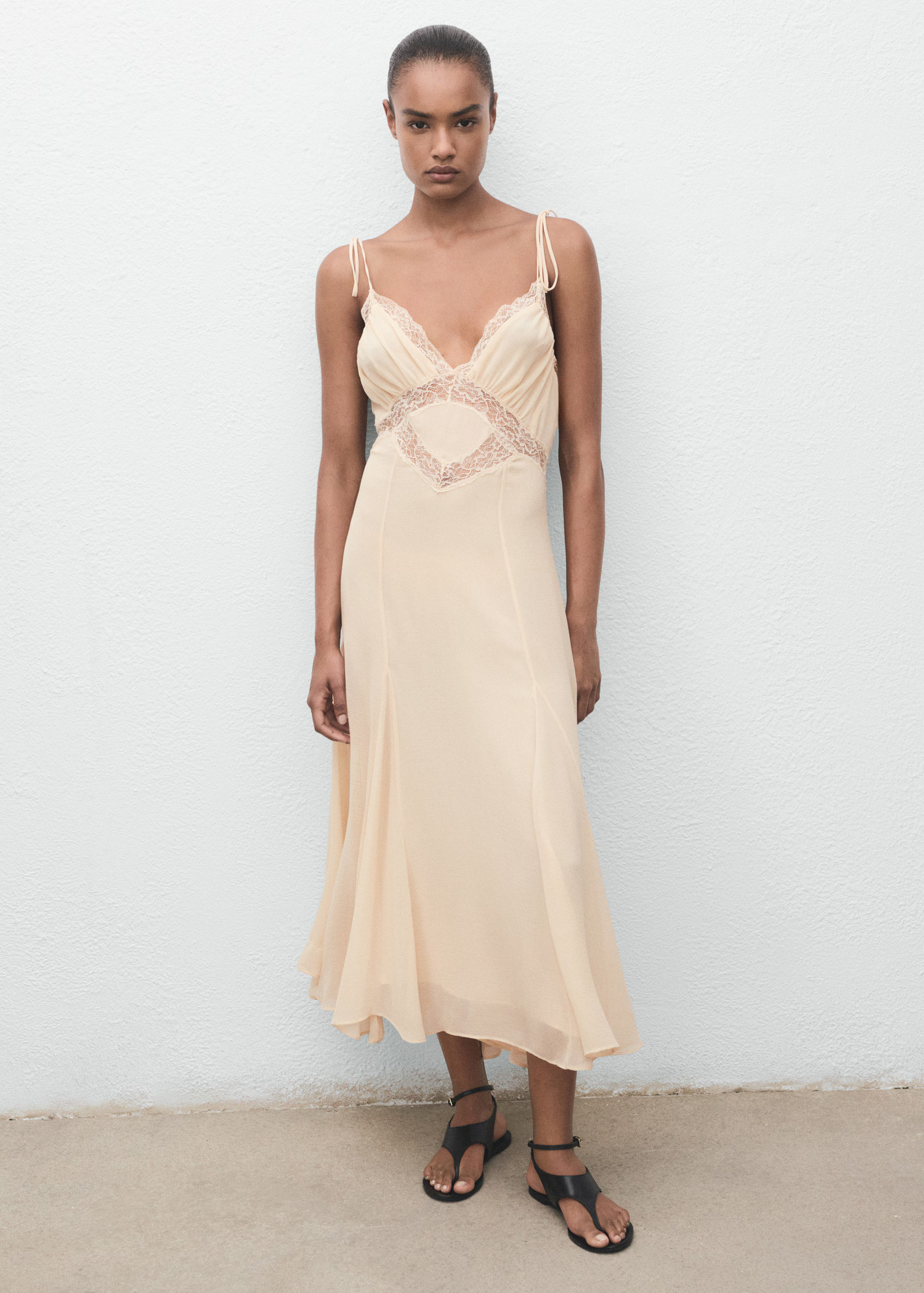 Lace camisole dress - Women | MANGO USA | Mango (US/MX/AU)