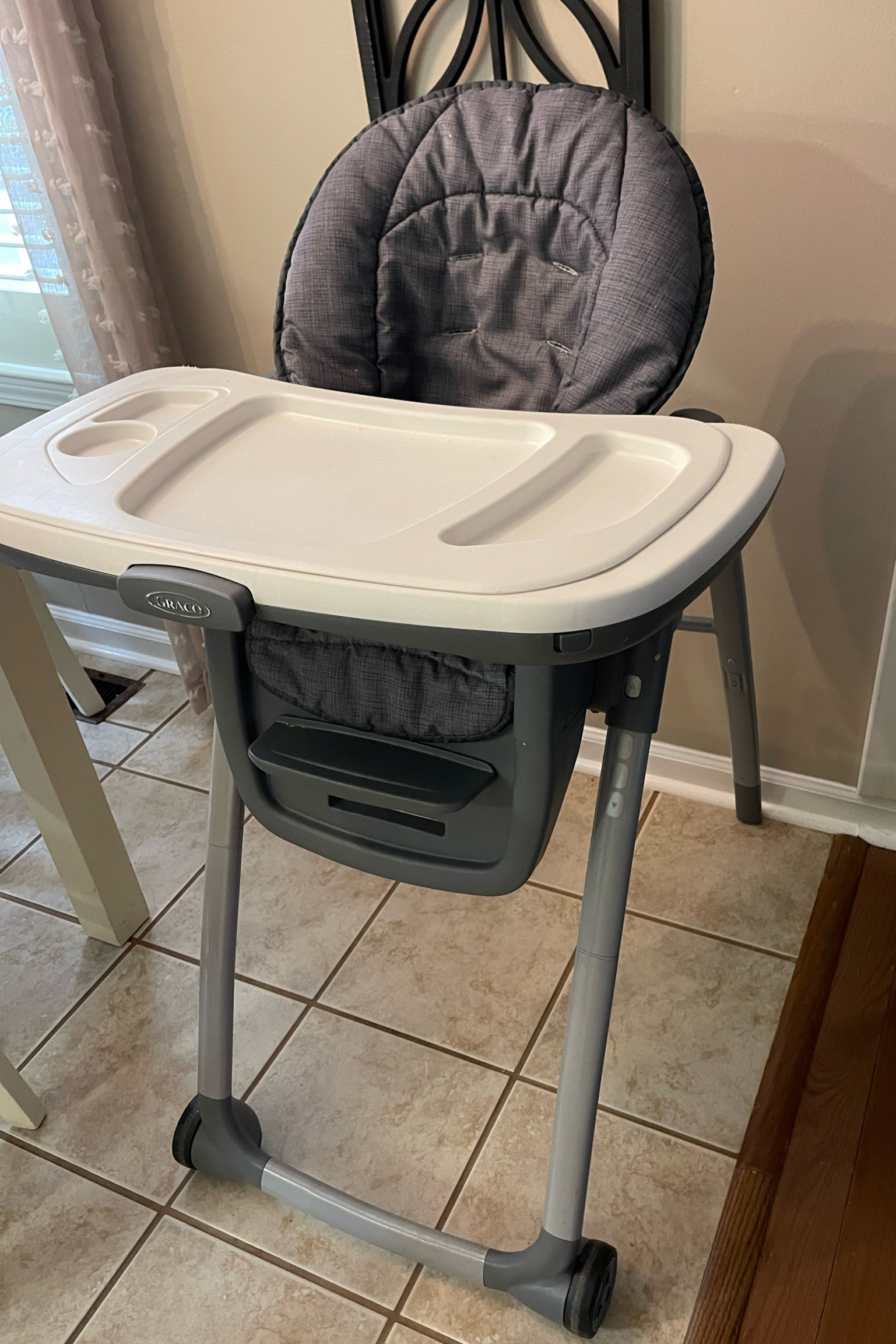 7 in 1 high chair 

#LTKBaby