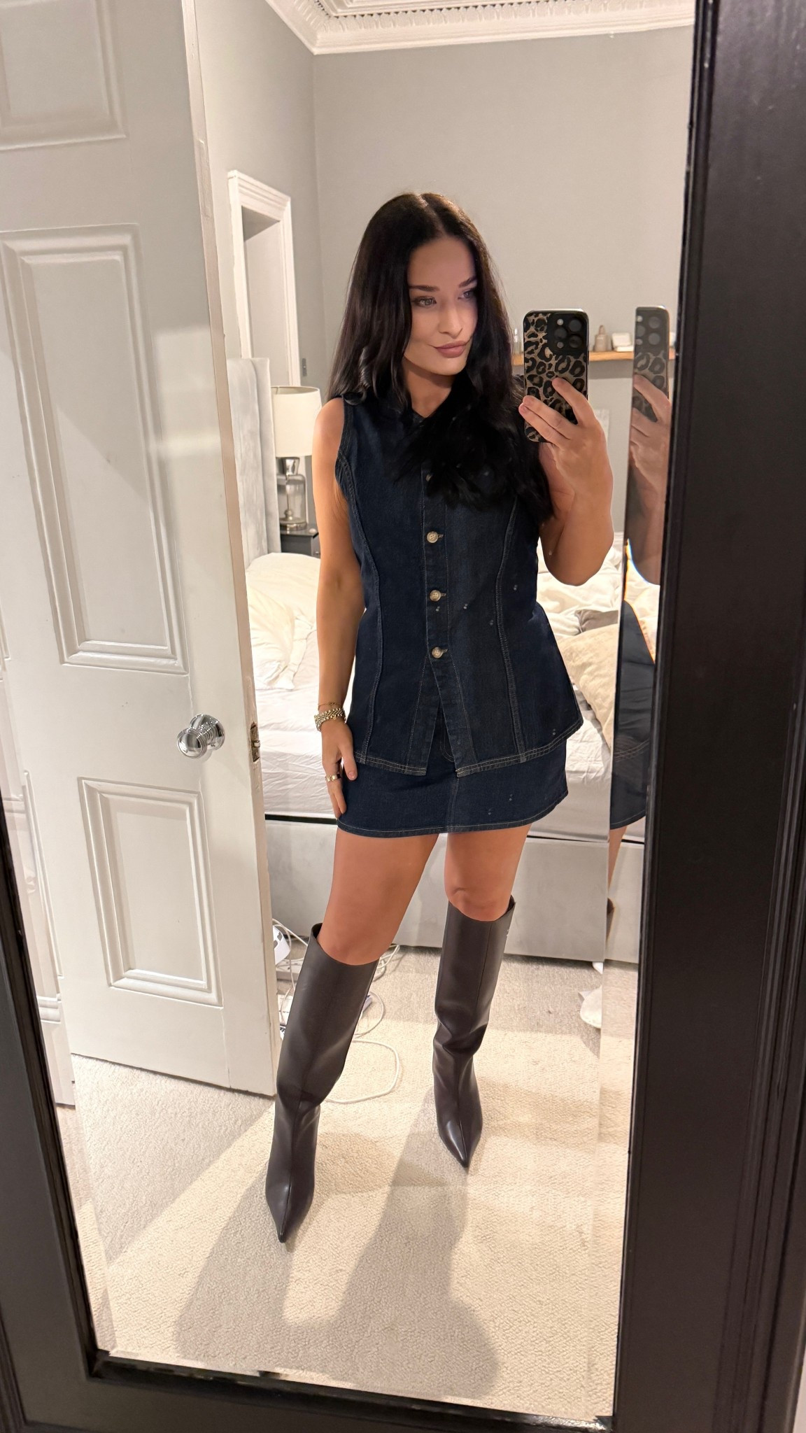 Out out fit! 

#LTKuk #LTKjeans #LTKdatenight