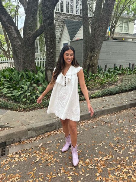 Dress: small
Code: DEDE20 for 20% off

White denim dress on sale! This could easily be casual or dressed up. 

#LTKsalealert #LTKstyletip