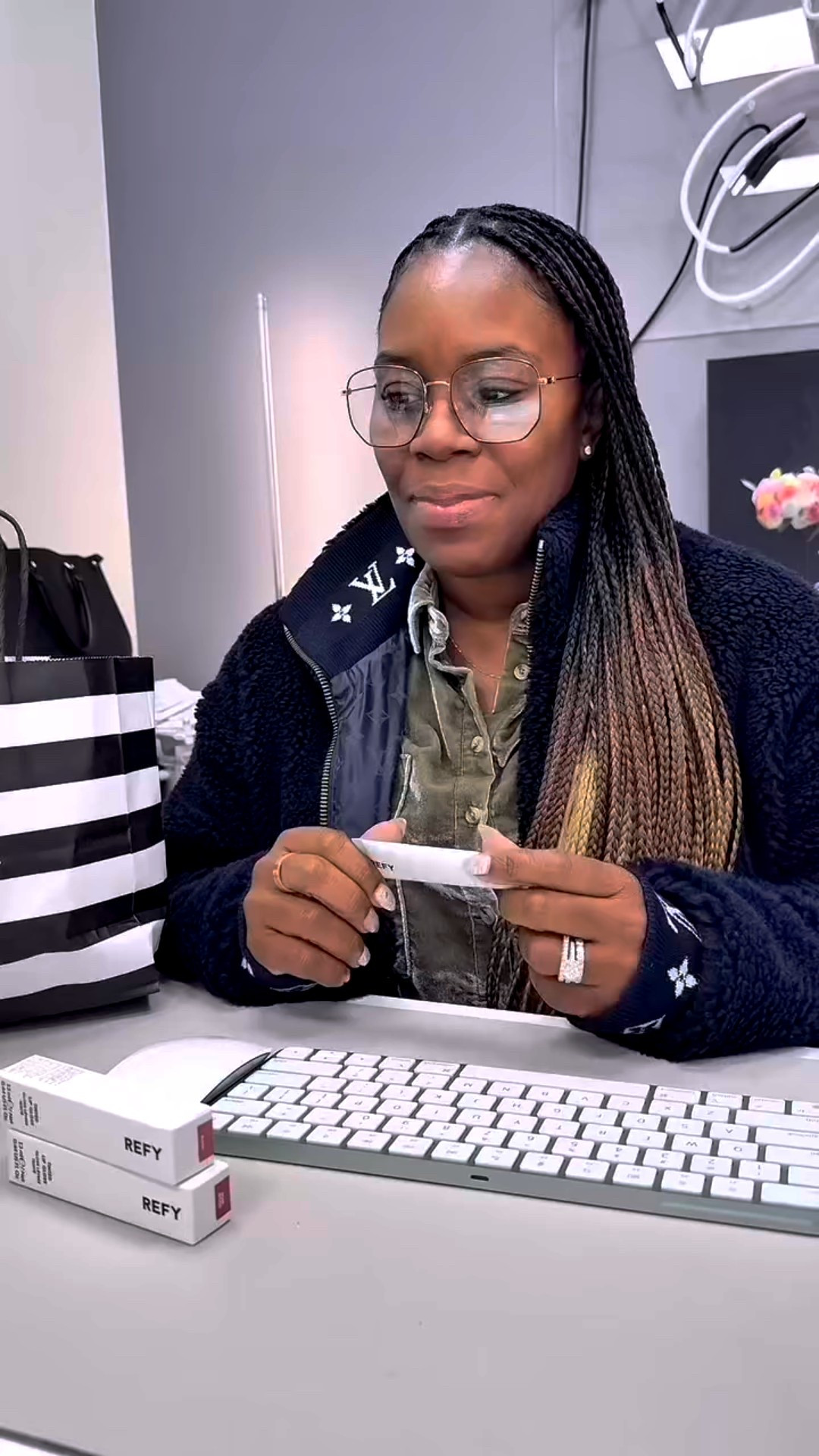 This Refy lip gloss is so amazing—you won’t regret it.

Hydrating, glossy, and perfect for everyday wear. Grab yours now on my TikTok Shop (link in bio) before it sells out again!

#RefyLipGloss #TikTokShopFinds #SephoraHaul #SephoraSale

#LTKNYFW #LTKBeauty #LTKStyleTip