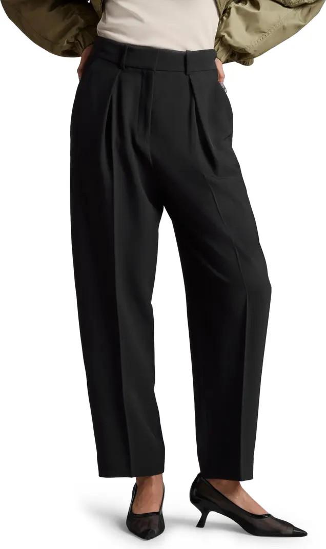 & Other Stories Pleated Tapered Leg Pants | Nordstrom | Nordstrom