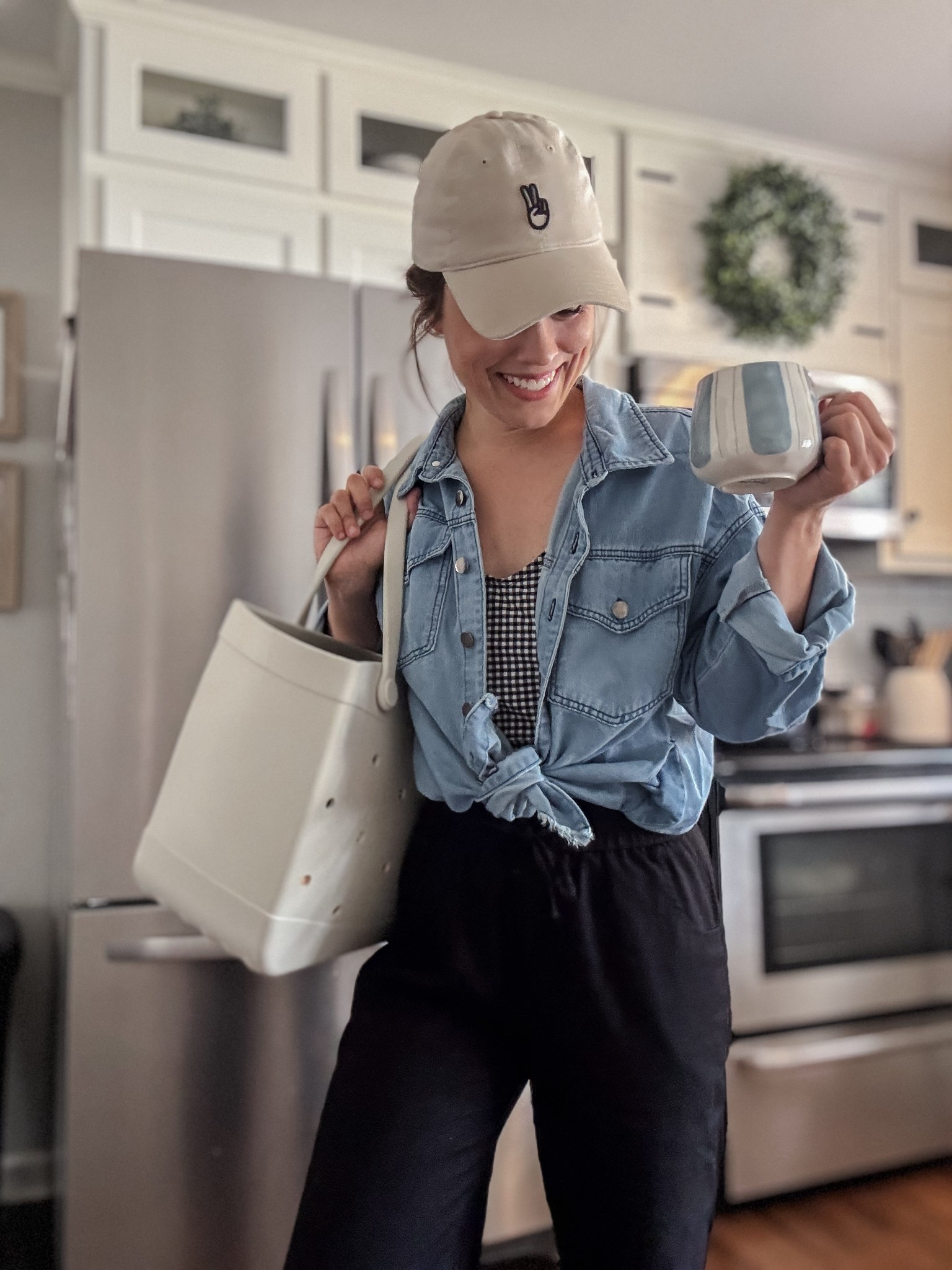 Mom swim suit cover outfit 👙☀️

Linen pants - S
Shacket - M


#LTKFindsUnder50 #LTKFamily #LTKSummerEdit