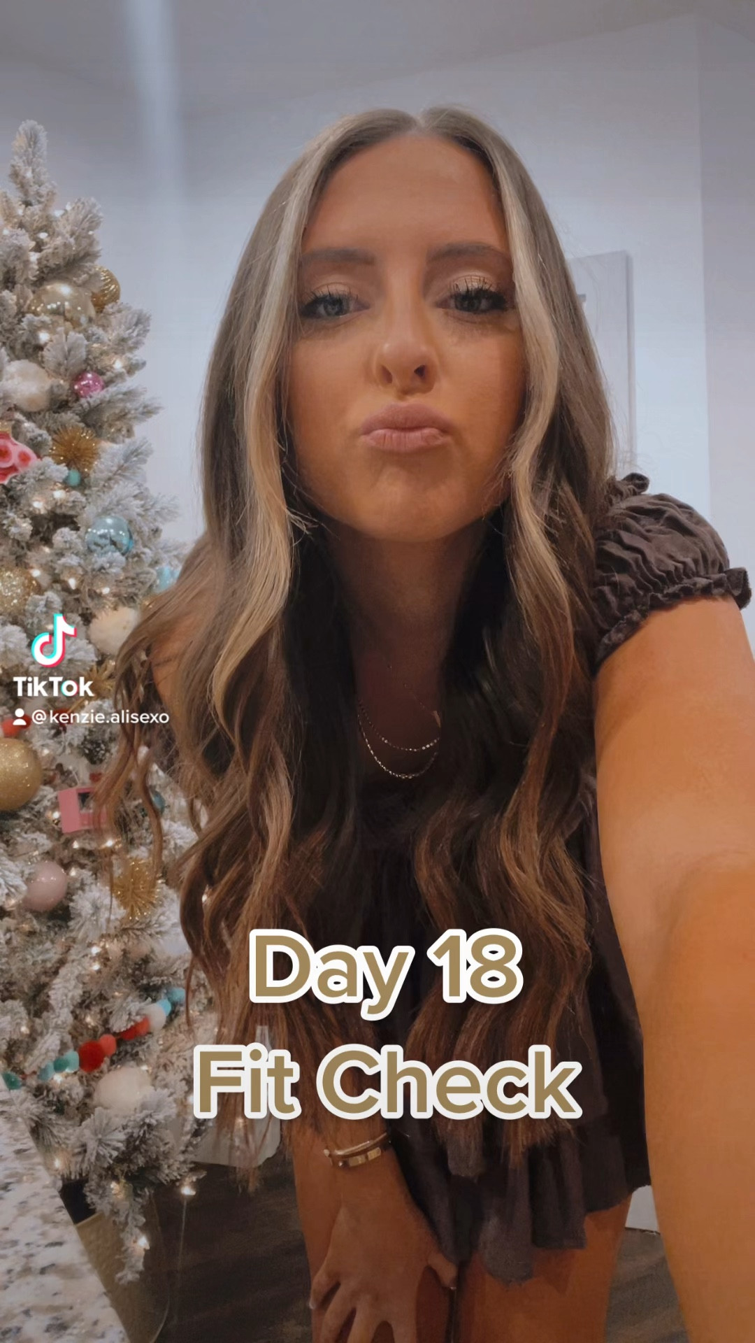 tik tok day 18 🍂🤍

#LTKstyletip #LTKunder50 #LTKunder100