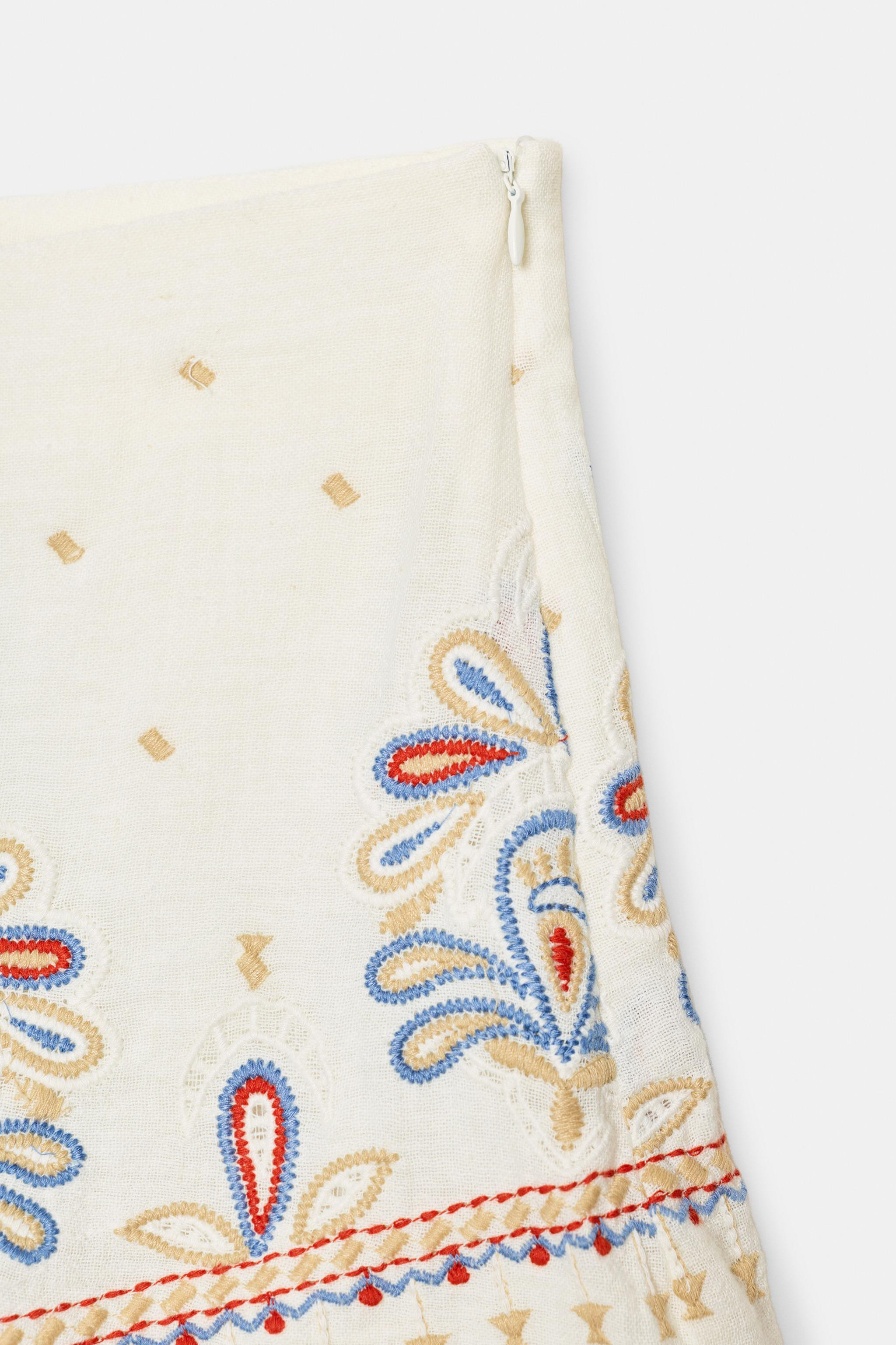 EMBROIDERED SHORTS | Zara US