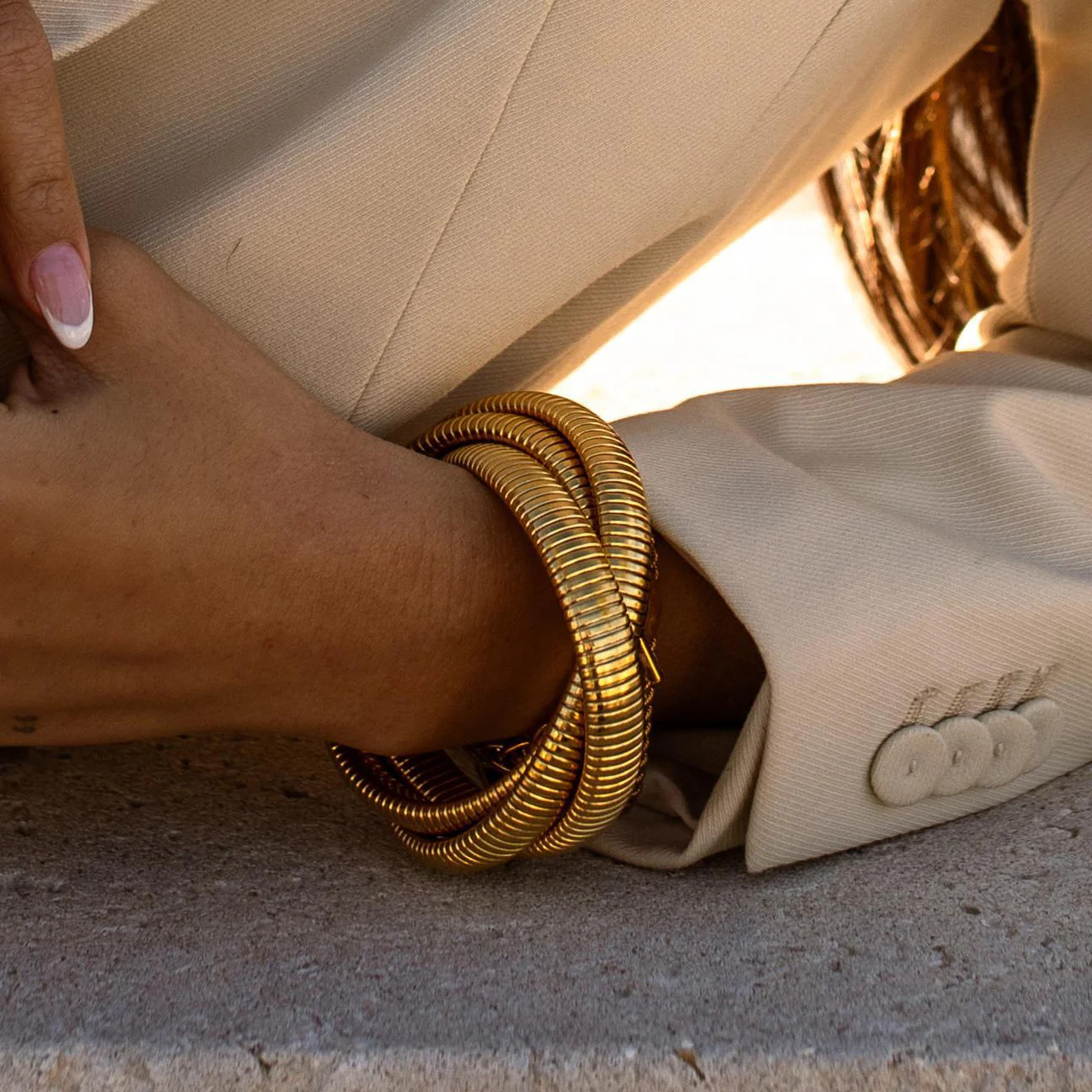 Anastasia Bangle Gold | ALCO Jewelry