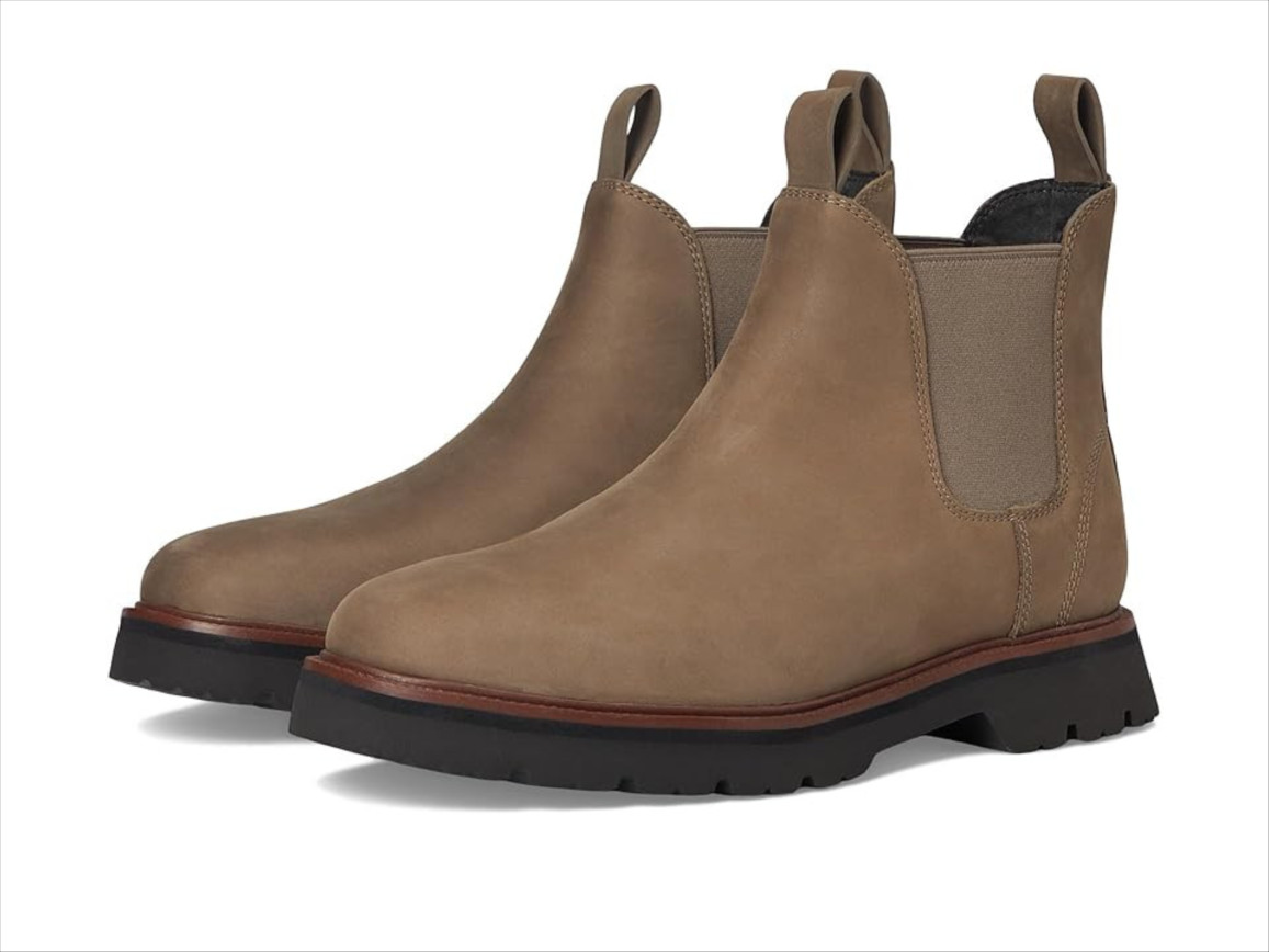 Snuff suede Chelsea boots