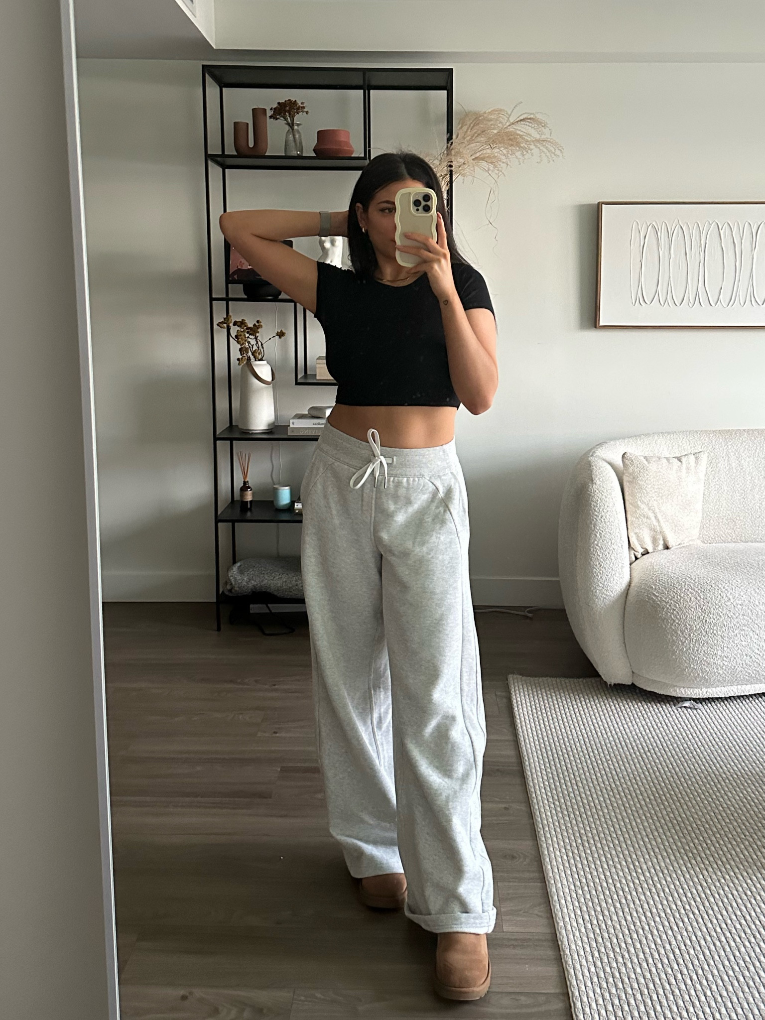 Tee: Aritzia 
Sweats: lululemon 
Boots: Uggs 