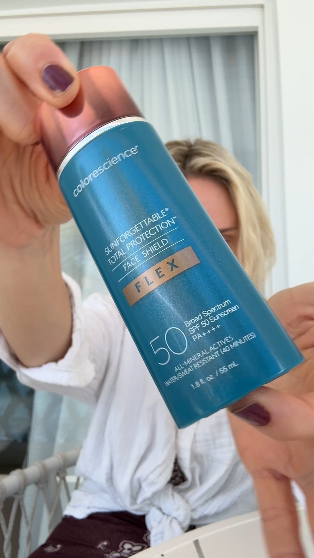 Finally took the plunge and bought the @colorescience face shield flex sunscreen and I have to say, I get the hype. It comes out like a regular white sunscreen but when you blend it into your skin it matches your skin tone and gives you a nice even finish. It’s SPF50 which is huge for sun protection. I use shade LIGHT and just ordered the medium for summer time to test out. Highly recommend! 