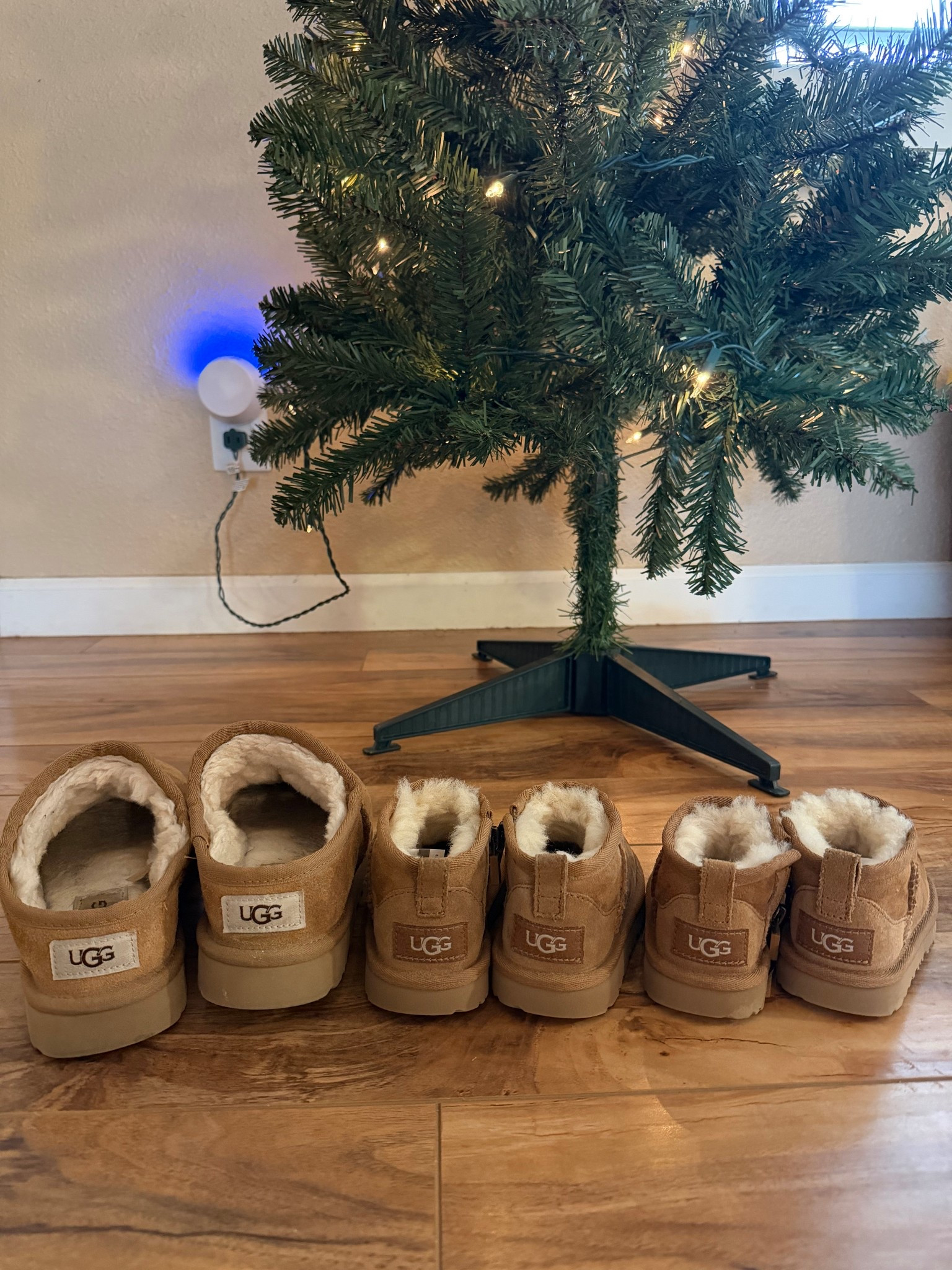 Finally brought out the Uggs for the season!! Of course me and the girls match ✨❤️

#LTKKids #LTKHoliday #LTKmomlife