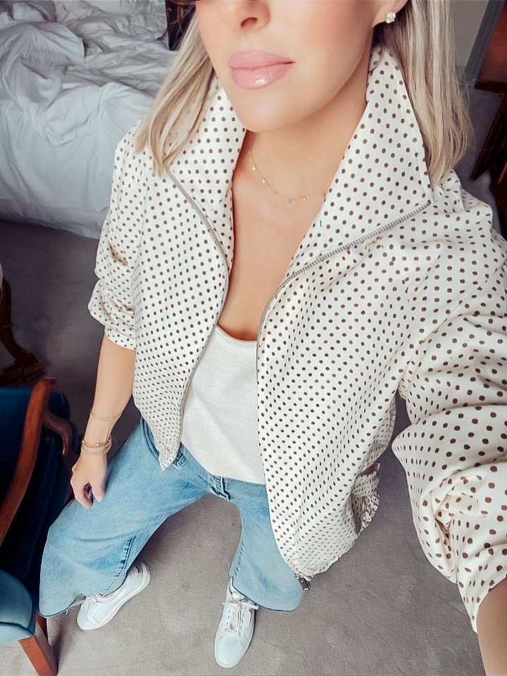 Ready to step out in Florence today 🤍✨

I’m wearing the cutest budget-friendly outfit that still feels so on trend, comfy, and effortless for walking around all day. Honestly, everything I’m seeing here is all about chic comfort — easy pieces that still look elevated.

Walking the streets of Florence, all I keep spotting on Europeans are polka dots and butter yellow everywhere, and now I totally get the obsession 💛⚪️

Excited to take on the day, eat all the pasta, and explore this beautiful city 🇮🇹

#LTKootd #LTKgrwm #LTKdayinmylife