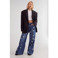 Womens Embellished Flower Applique Jean - Blue - 2 | boohoo (US & Canada)