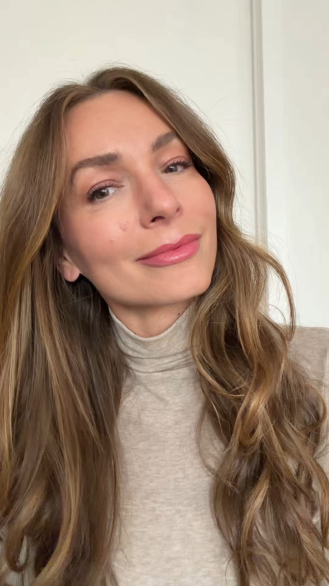 Just obsessed with my new everyday glow thanks to the @ogee Crystal Contour Collection. Seriously, five minutes and done. The blend is seamless, and I love knowing what I’m putting on my skin is organic and high-quality. No filters needed when the makeup is this good! Run, don’t walk. 🏃‍♀️

✨use code CRUCITA-OGEE 

#beyondcleanbeauty #ogee #clean #organic #OgeeSculptAndShine

#LTKHoliday #LTKGiftGuide #LTKBeauty