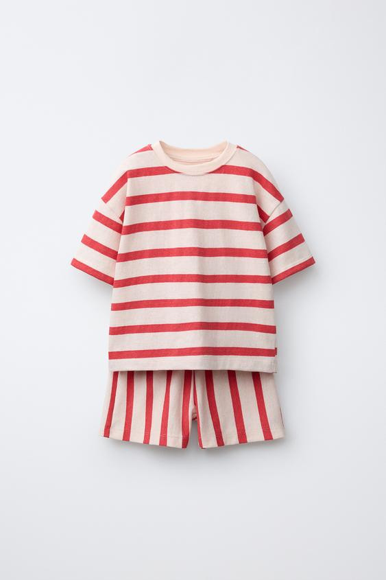 STRIPED T-SHIRT AND BERMUDA JOGGING SET | Zara US
