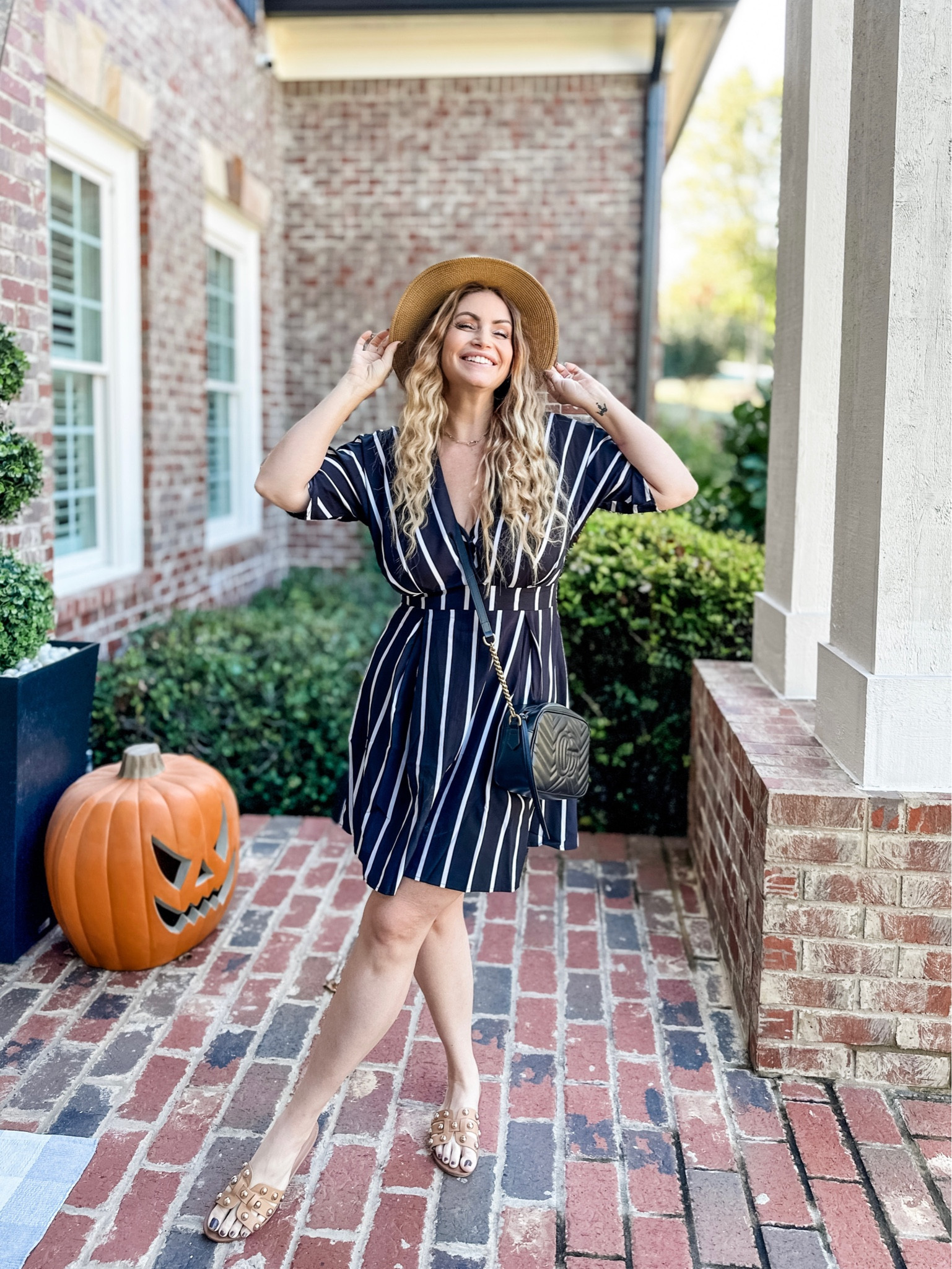 The cooler weather feels so nice  

#LTKSeasonal #LTKfindsunder50 #LTKover40
