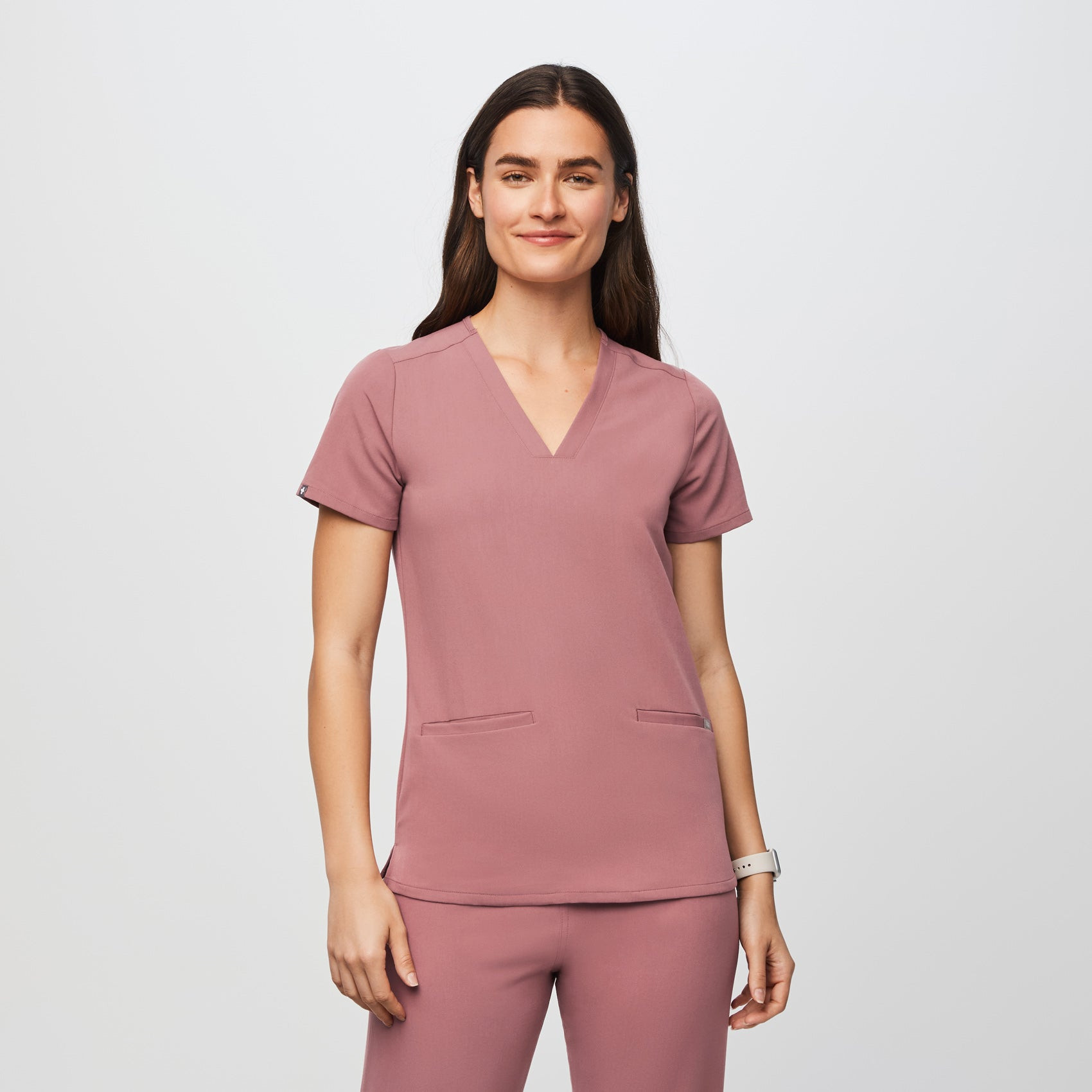 Women's Casma Three-Pocket Scrub Top - Mauve · FIGS | FIGS