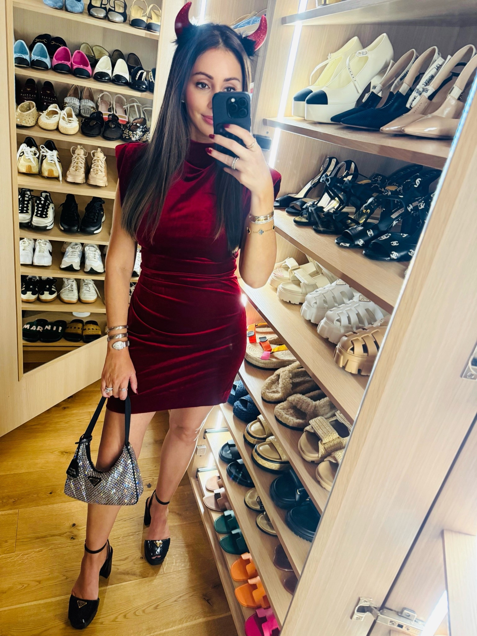 The Devil Wears Prada ♥️🖤🎃

#LTKHalloween #LTKStyleTip #LTKParties