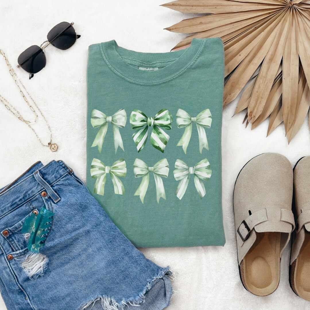 Green Coquette Bows T Shirt, St. Patrick's Day Coquette Style Shirt Green Bow Aesthetic, Preppy T... | Etsy (US)